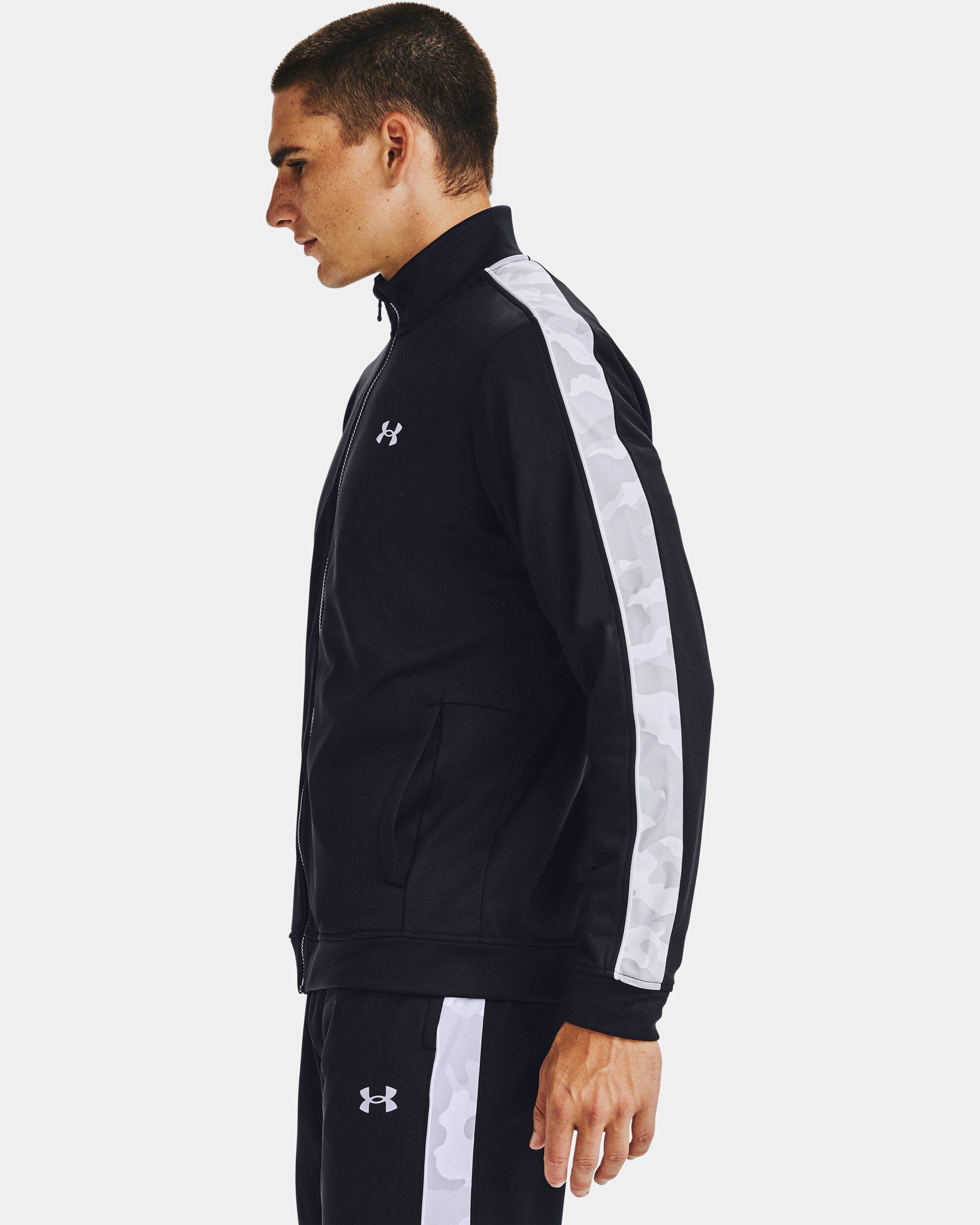 Under armour 2025 unstoppable track jacket