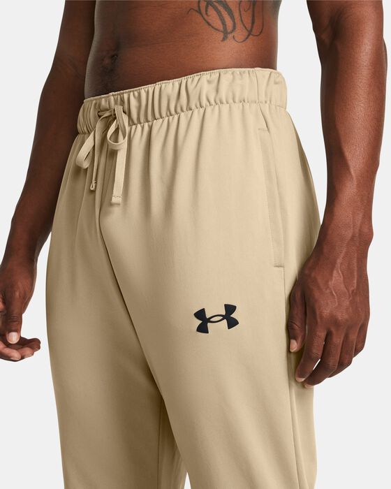 بدلة رياضية UA للرجال بدلة رياضية UA للرجال image number 3