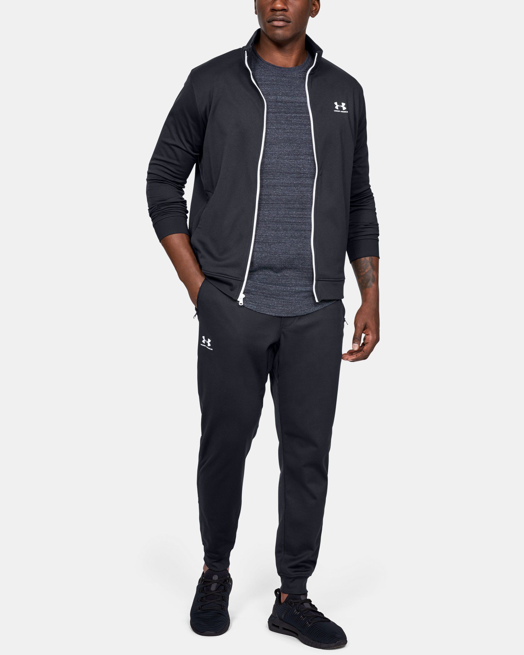 Men's ua sportstyle joggers deals