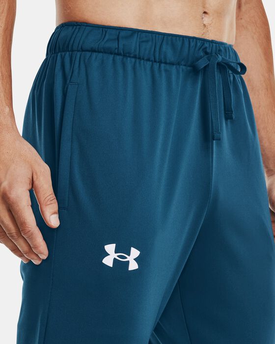 UA suit image number 3