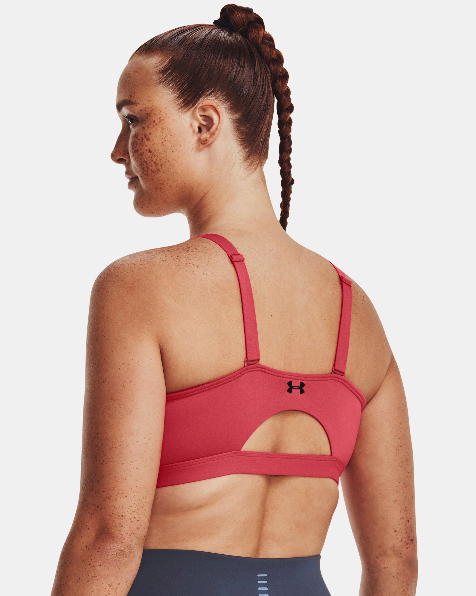 Buy Women s UA SmartForm Evolution Mid Sports Bra Red in KSA Under Armour