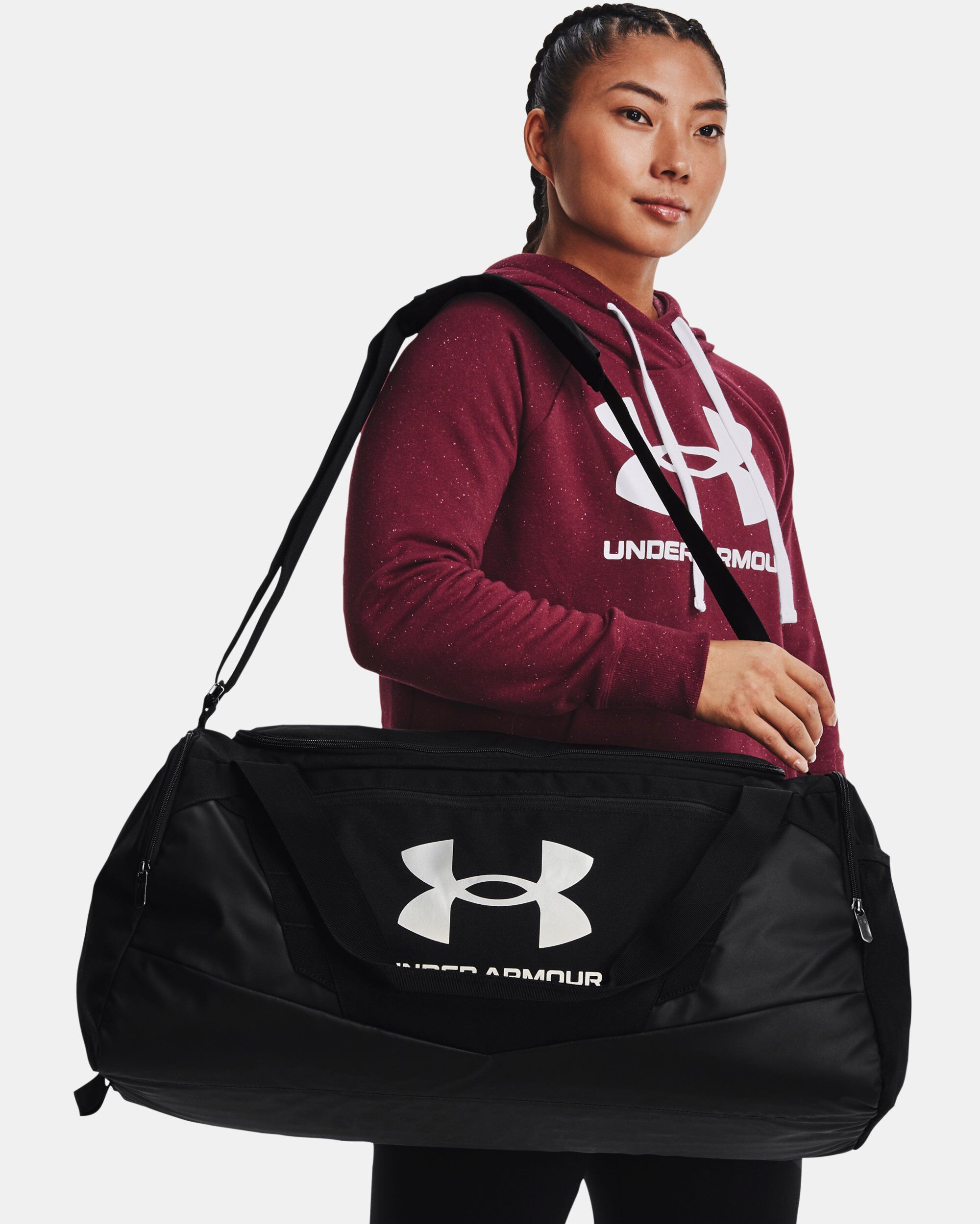 Under Armour UA Undeniable 5.0 MD Duffle Bag Black in KSA