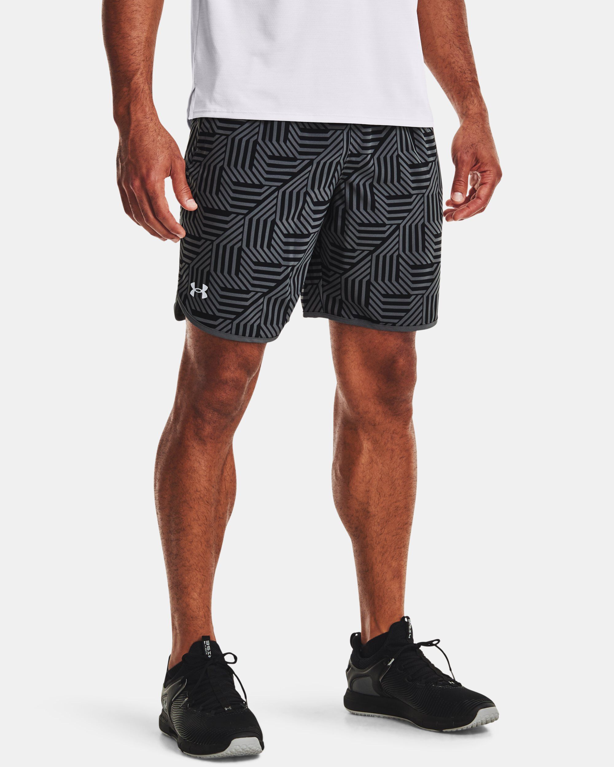 Men s UA HIIT Woven GeoTessa Shorts