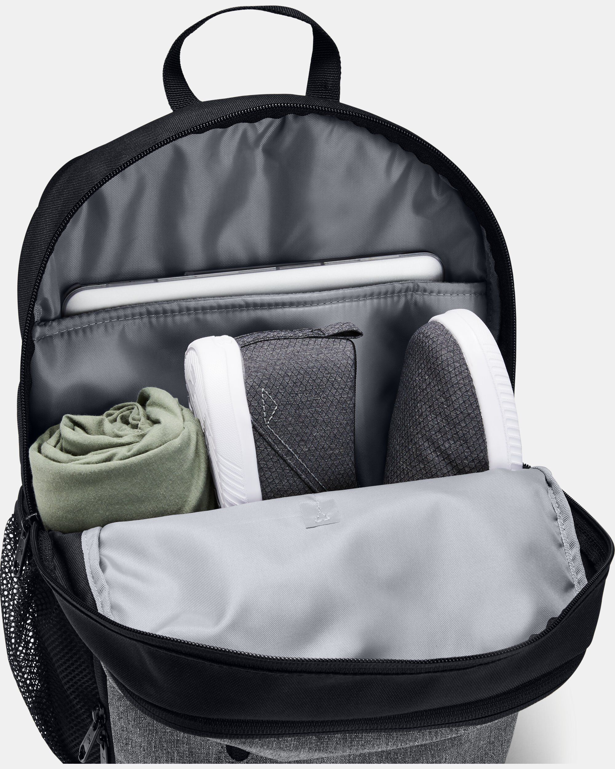 Under armour roland backpack hotsell