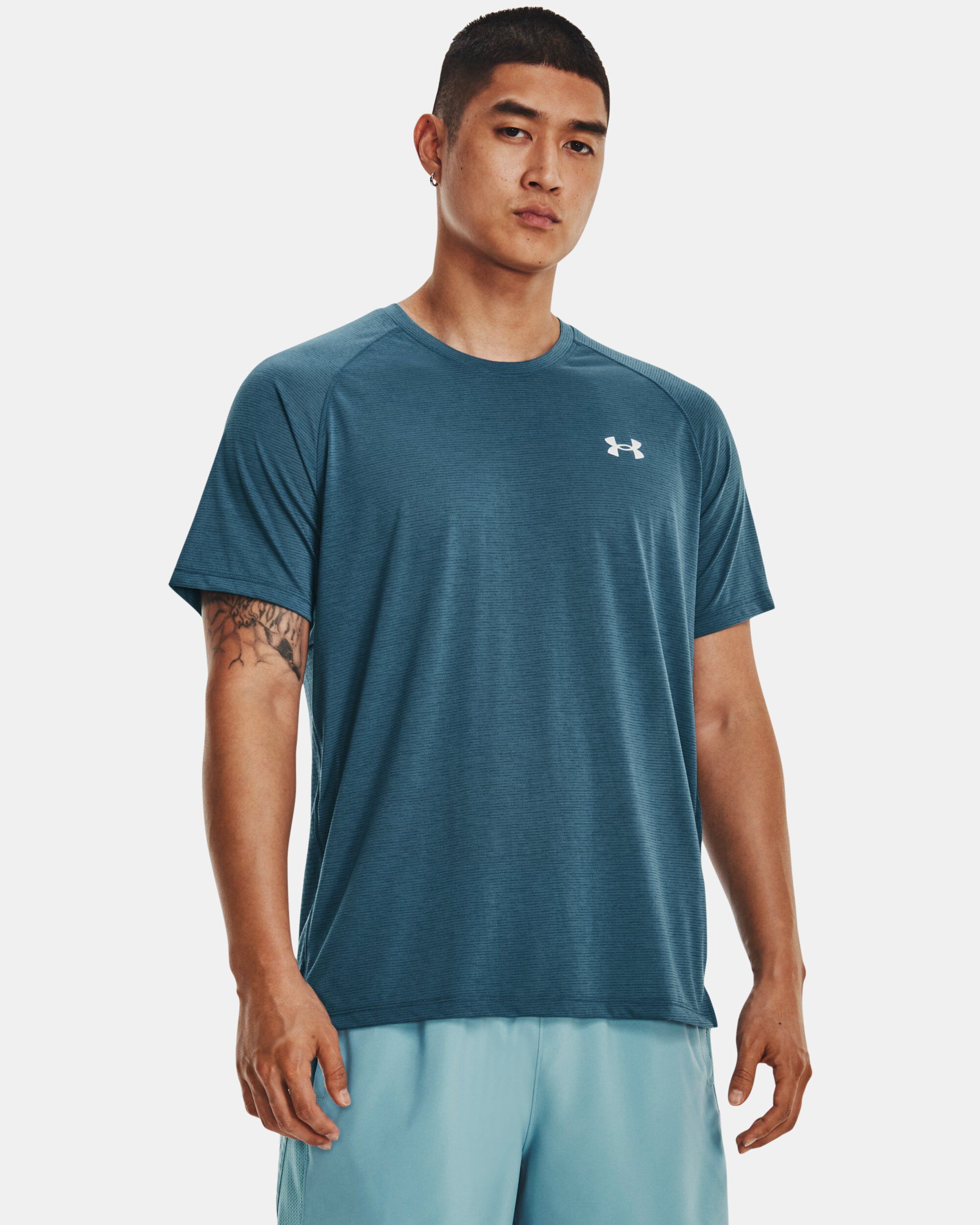 Under armour streaker 2.0 short sleeve hotsell