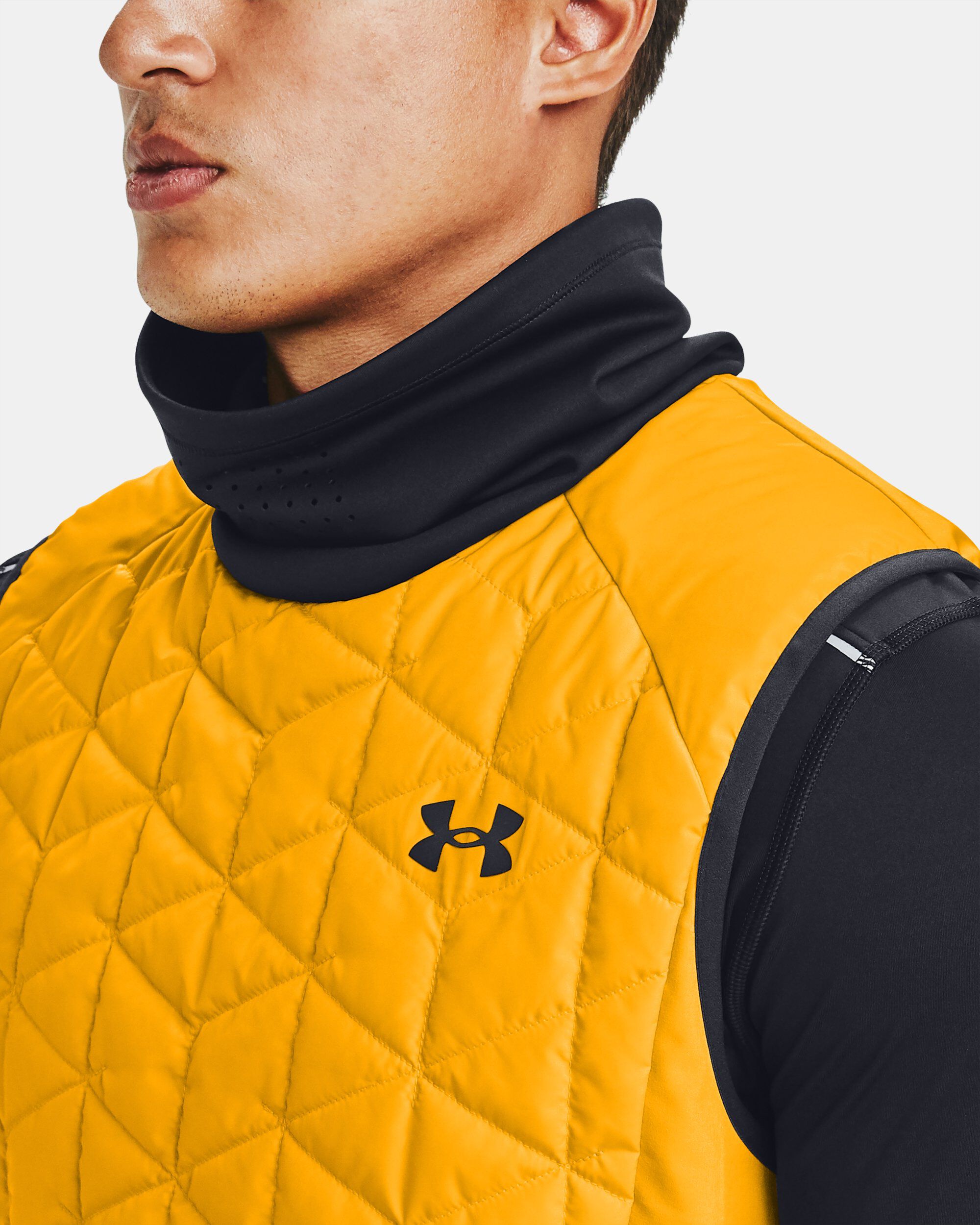 Under armour coldgear top reactor run vest
