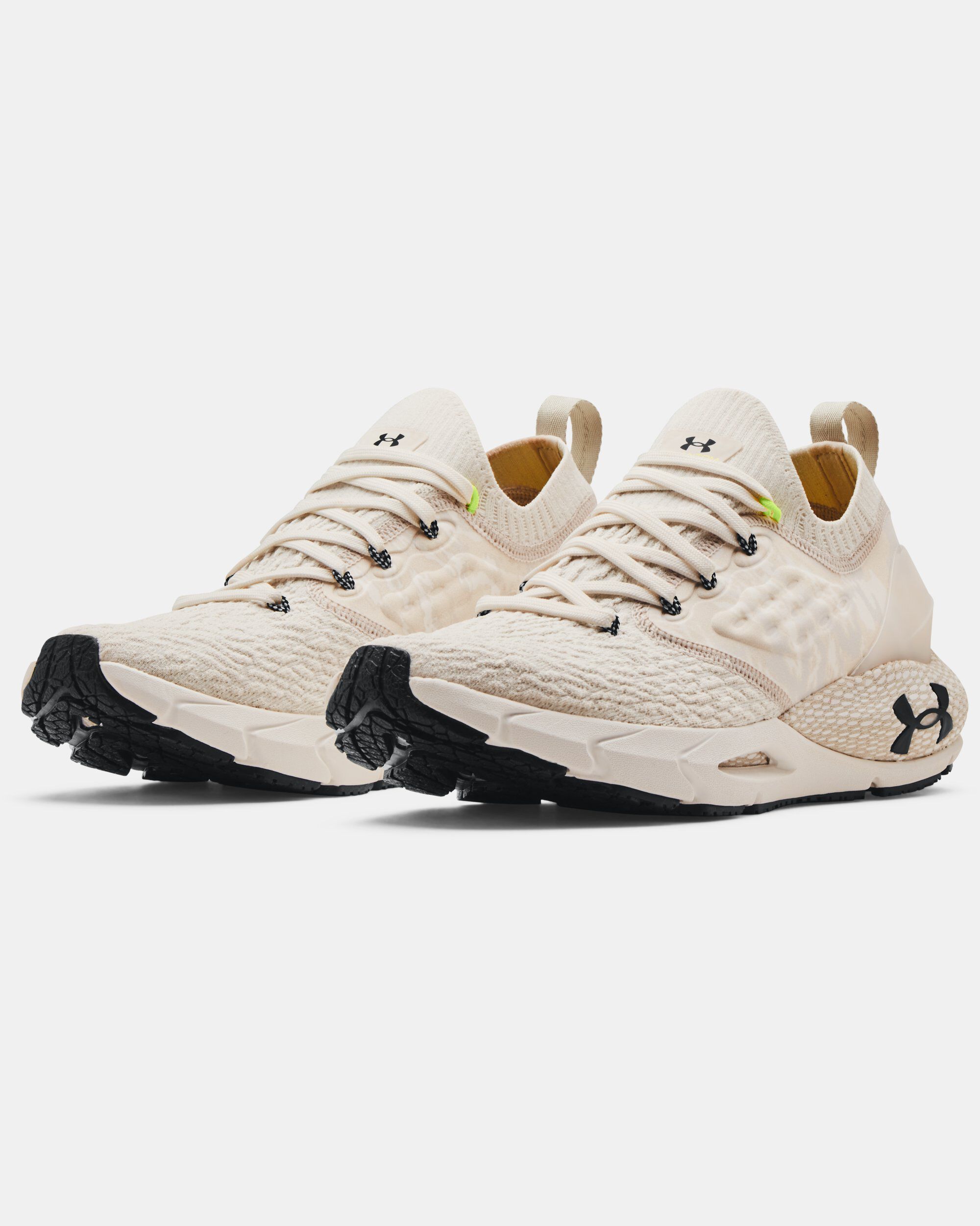 Under Armour Men s UA HOVR Phantom 2 ABC Camo Running Shoes White