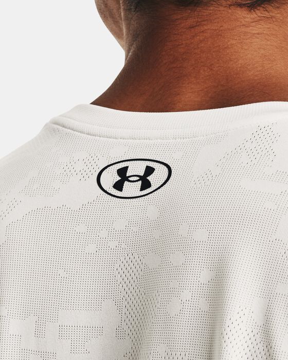 UA Tech&trade; Vent Jacquard image number 3