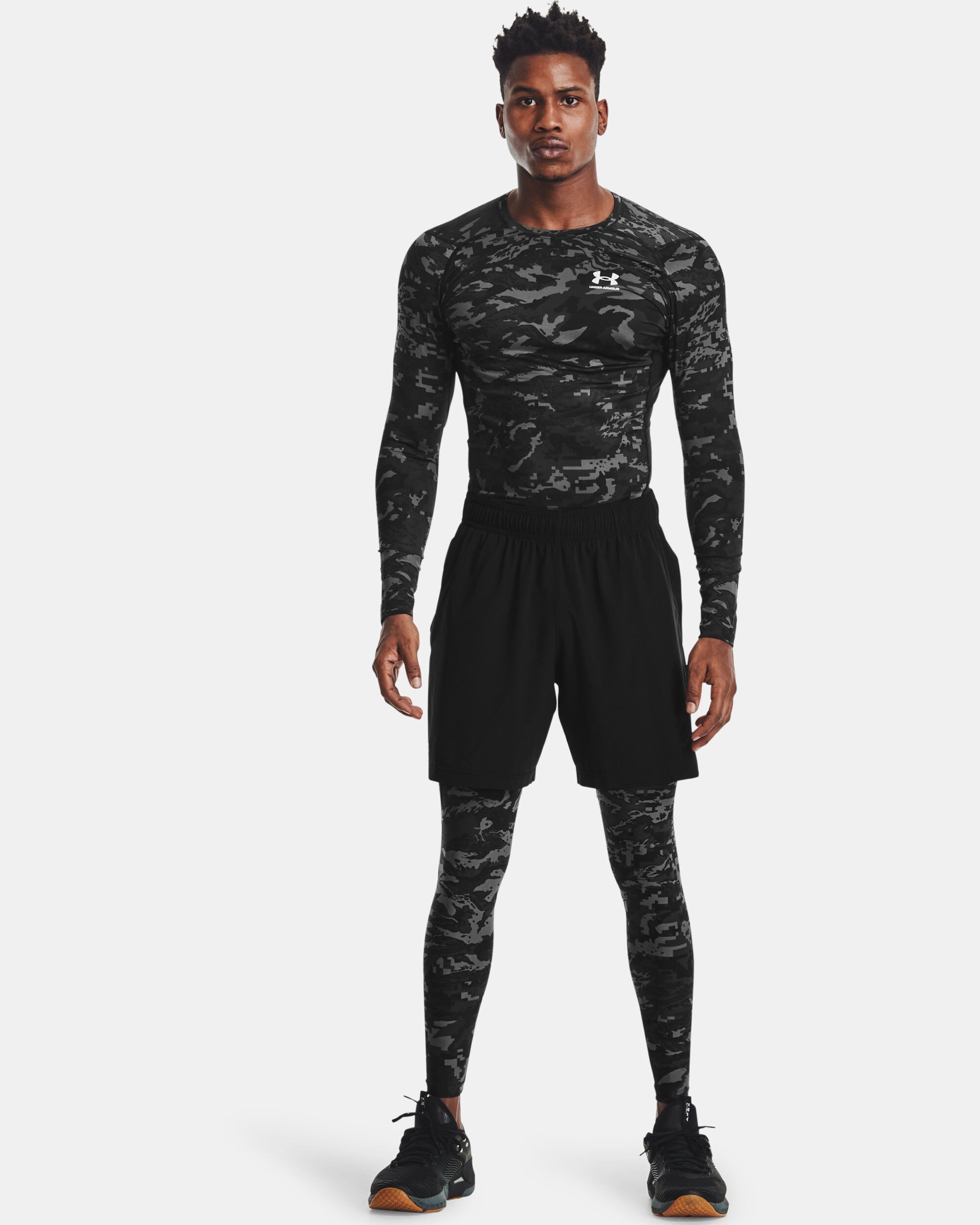 Under armour top camo leggings