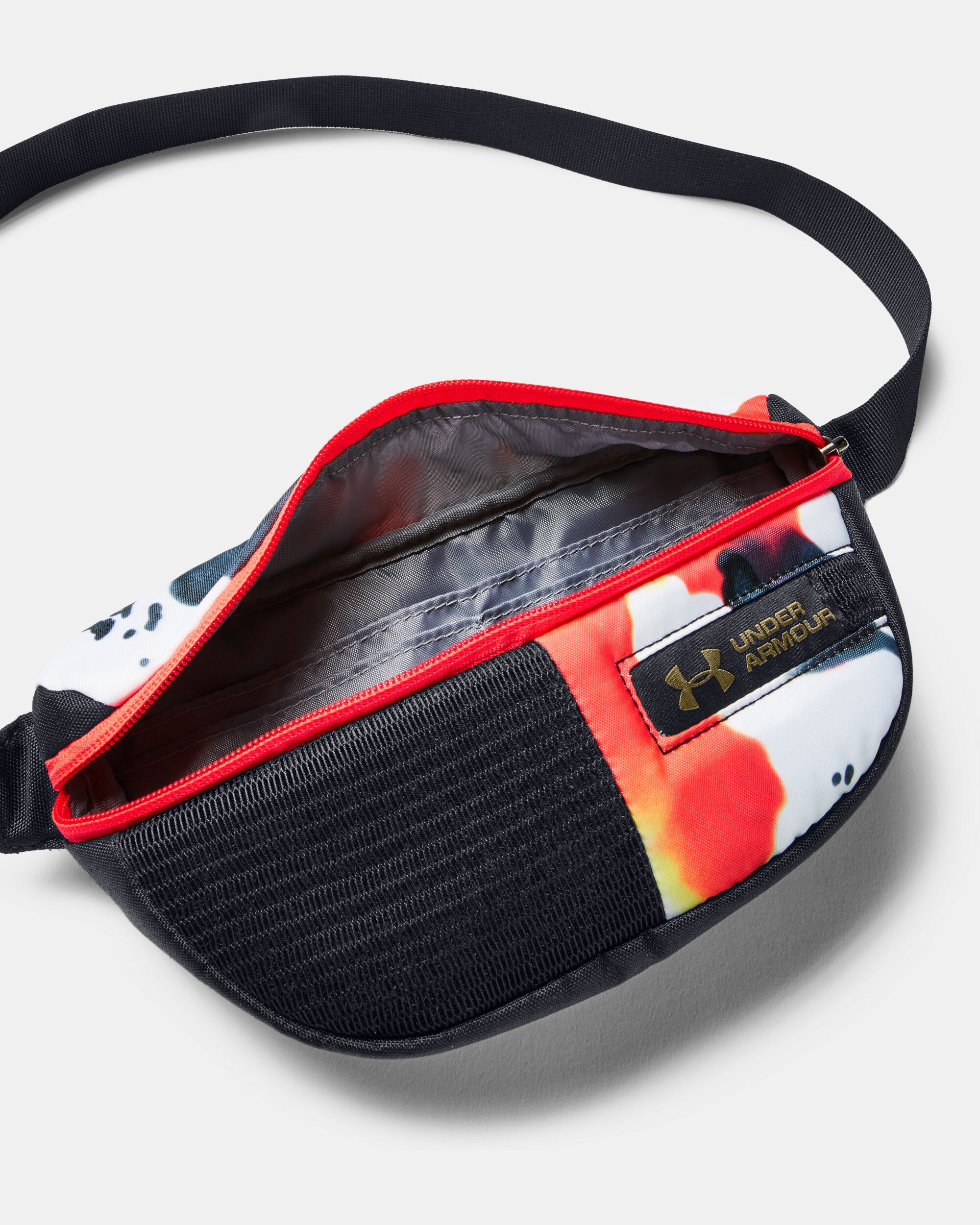 Under Armour UA Upstream Camo Waist Bag Black in KSA