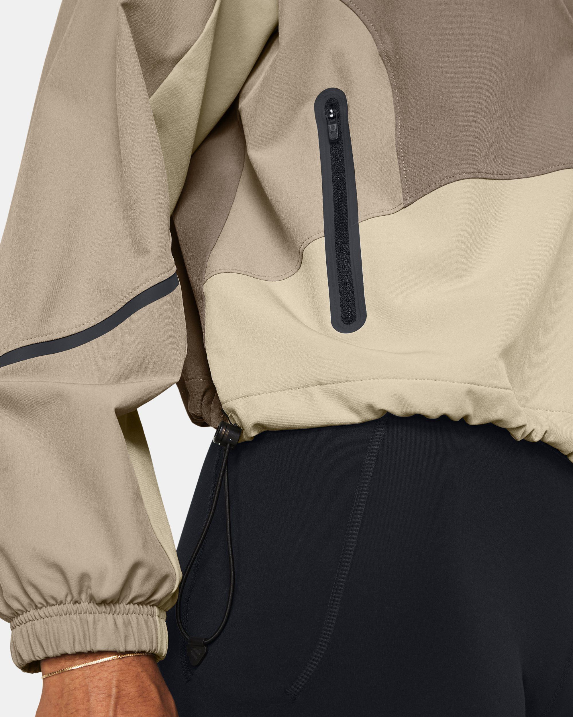 Buy Women s UA Unstoppable Jacket Brown in KSA Under Armour