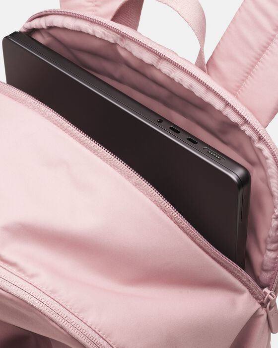 يو إيه ستوديو كامبوس image number 3