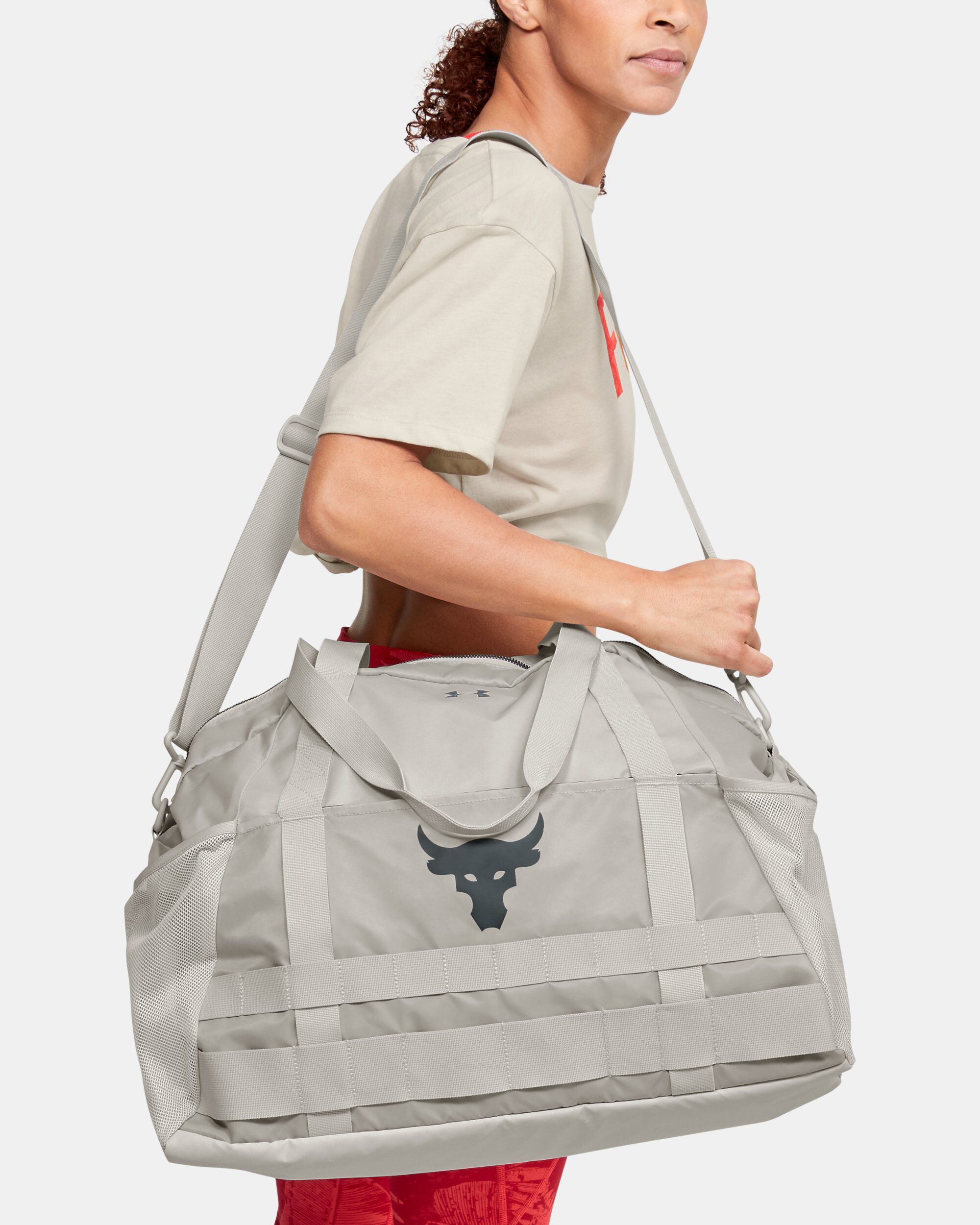 Under armour discount gym bag ladies