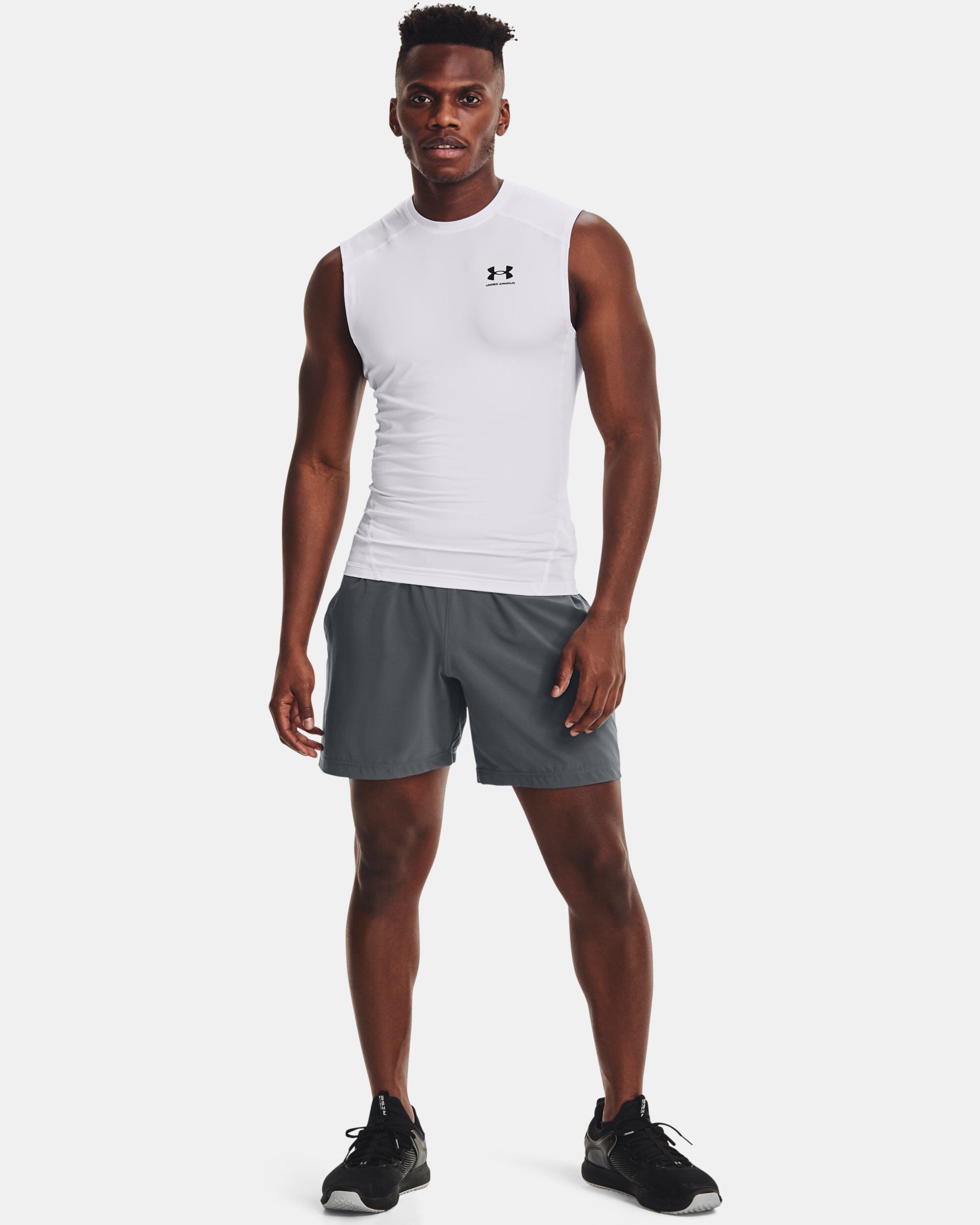 Under armour sleeveless heatgear discount