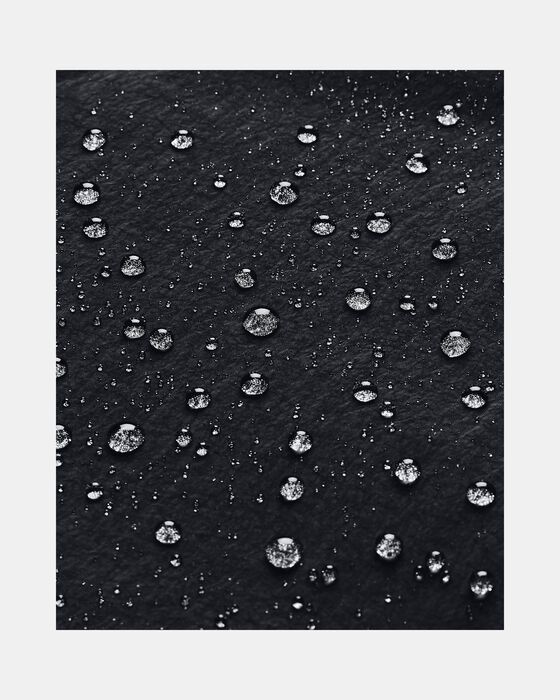 UA Crinkle Woven image number 2