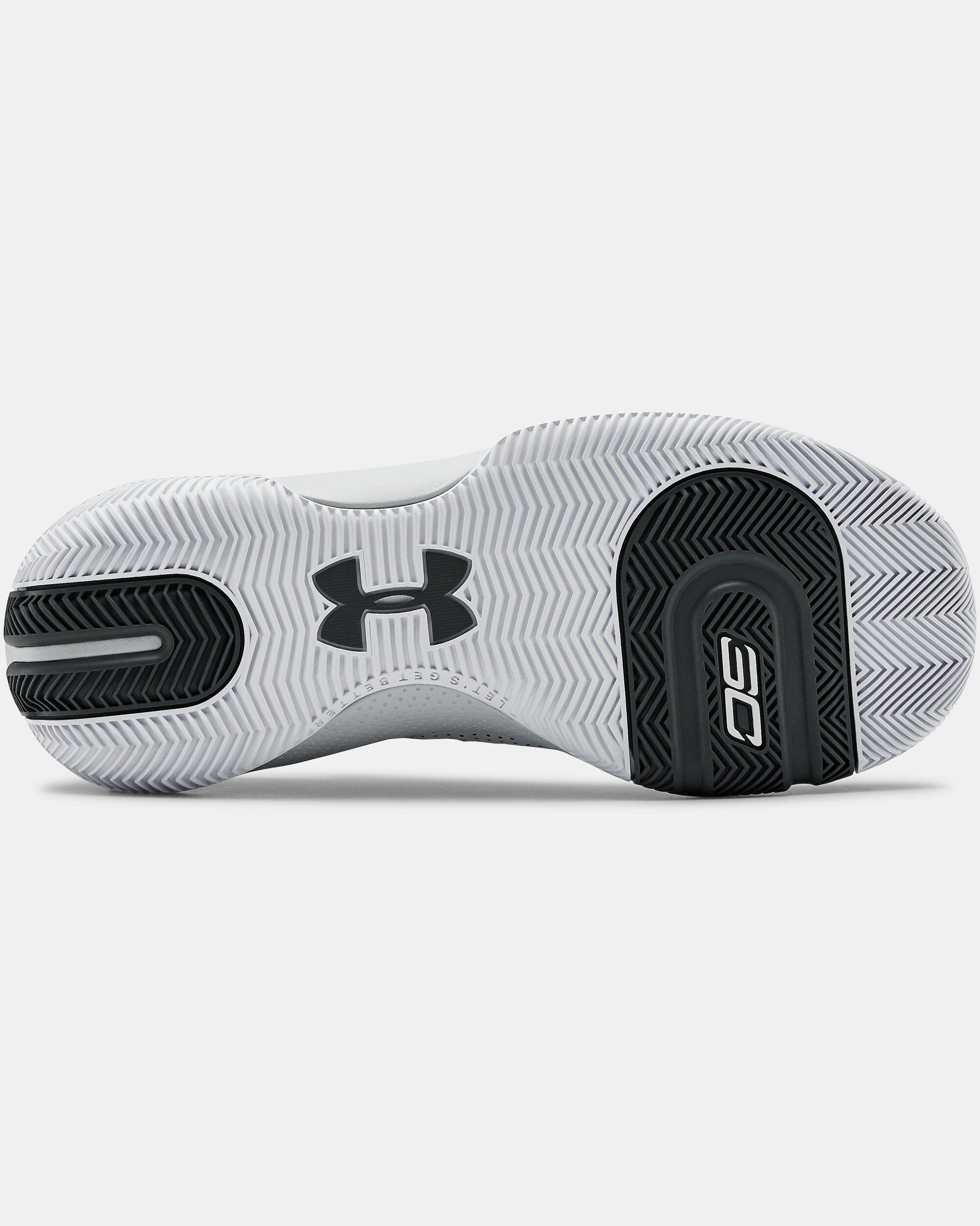 Under armour sc 3zer0 iii clearance basketball shoes
