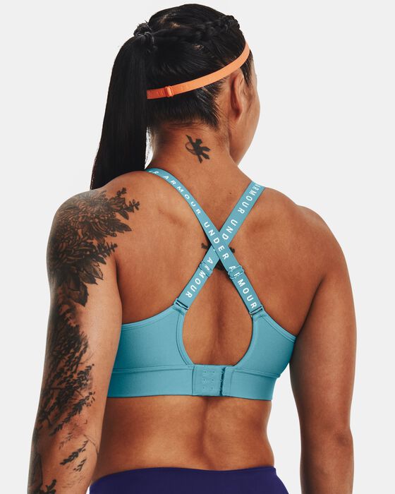Women's UA Infinity Mid Covered Sports Bra image number 1