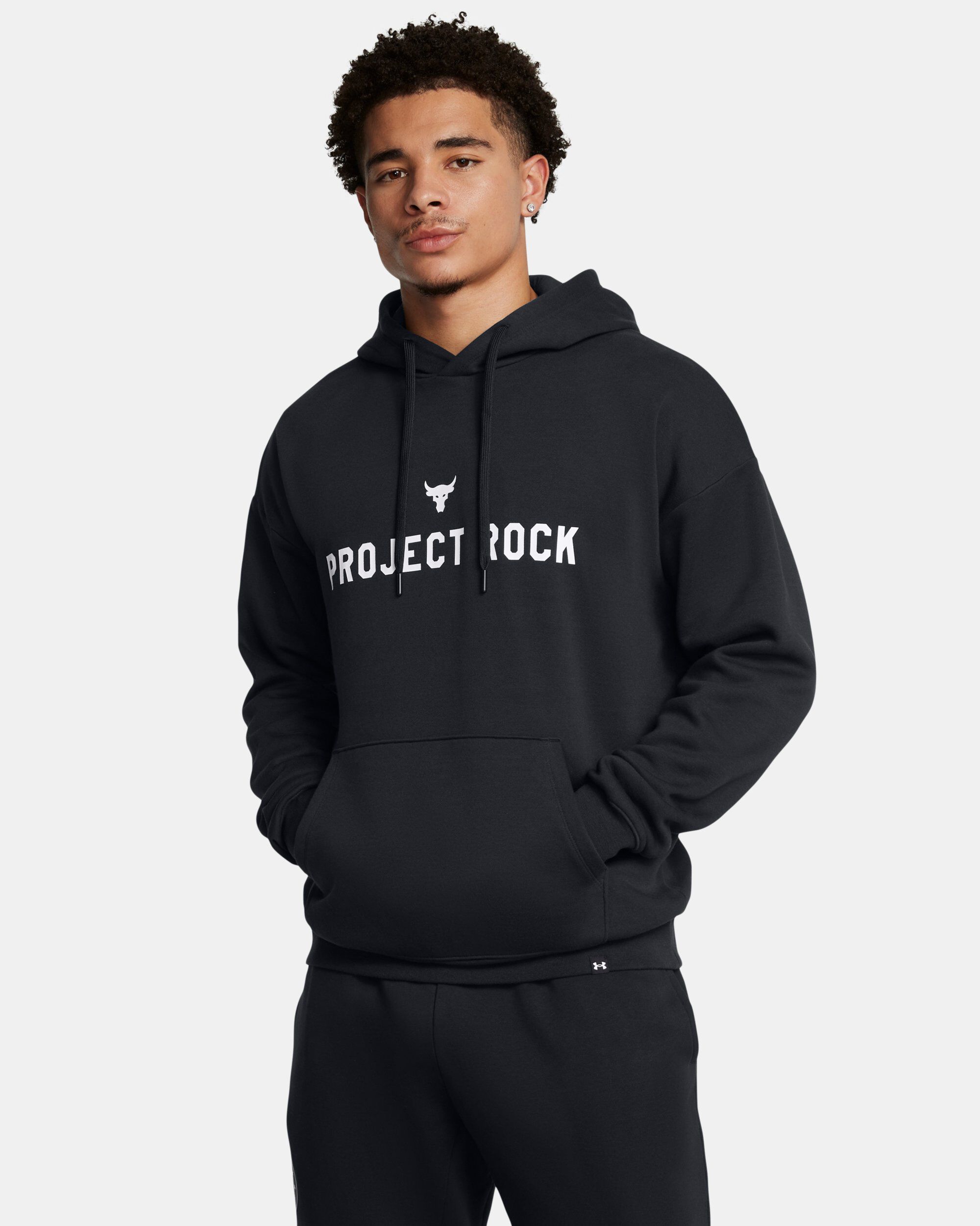 Buy Men s Project Rock Icon Fleece Hoodie Black in KSA Under Armour