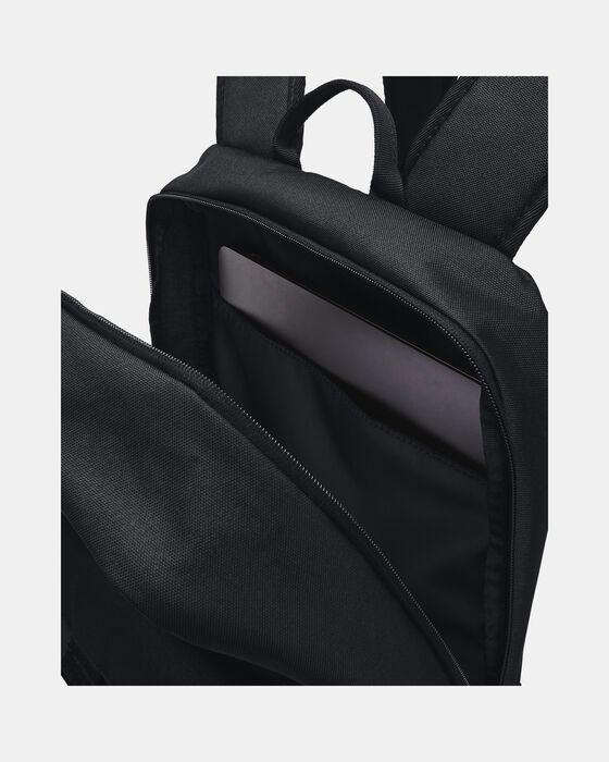 UA تريومف كامبس image number 4