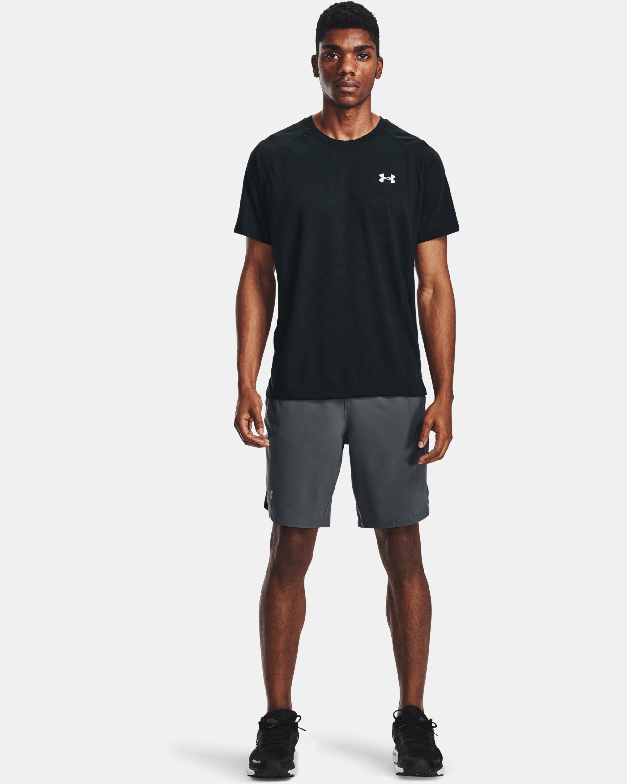 Under armour launch 9 shorts outlet