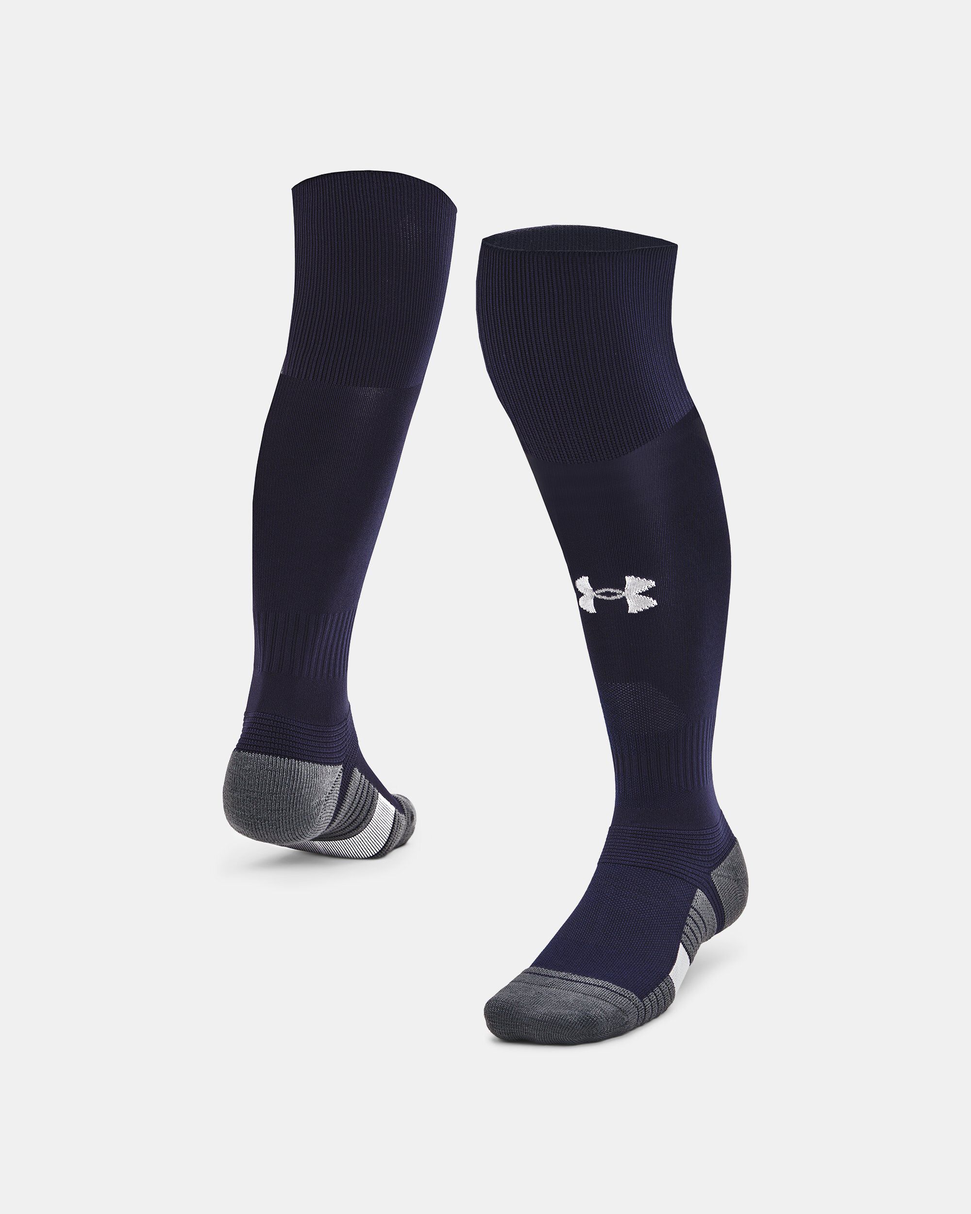 Navy blue best sale under armour socks