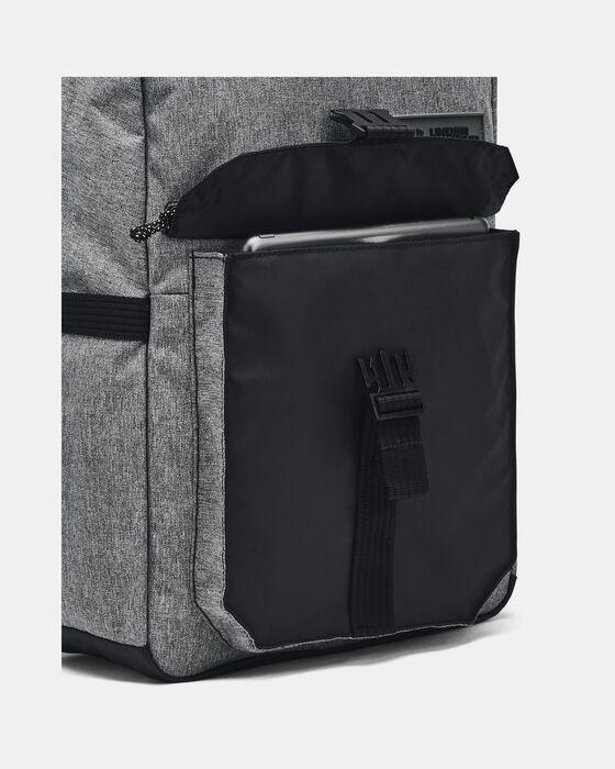 UA تريومف كامبس image number 3