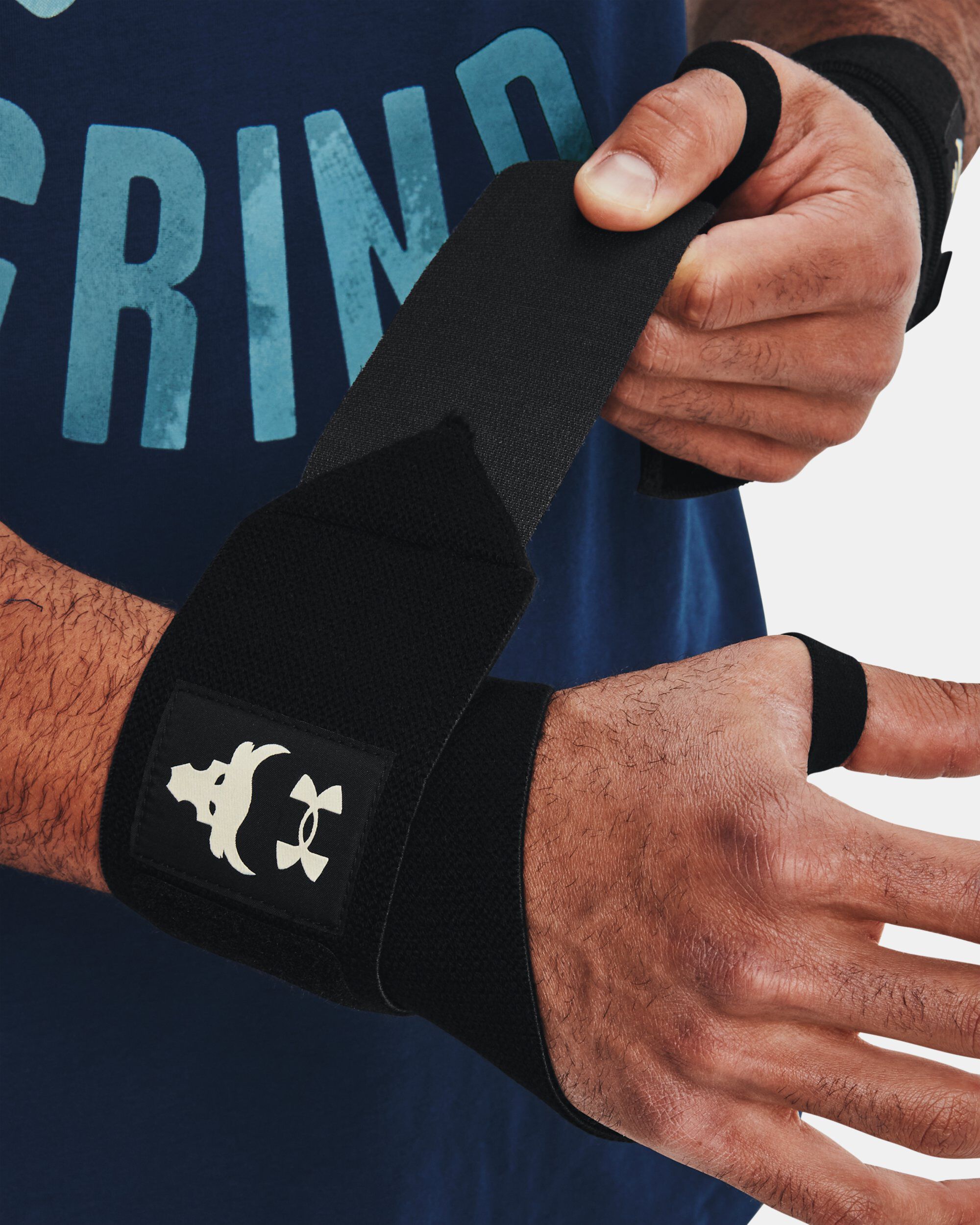 Under armour deals wrist wraps