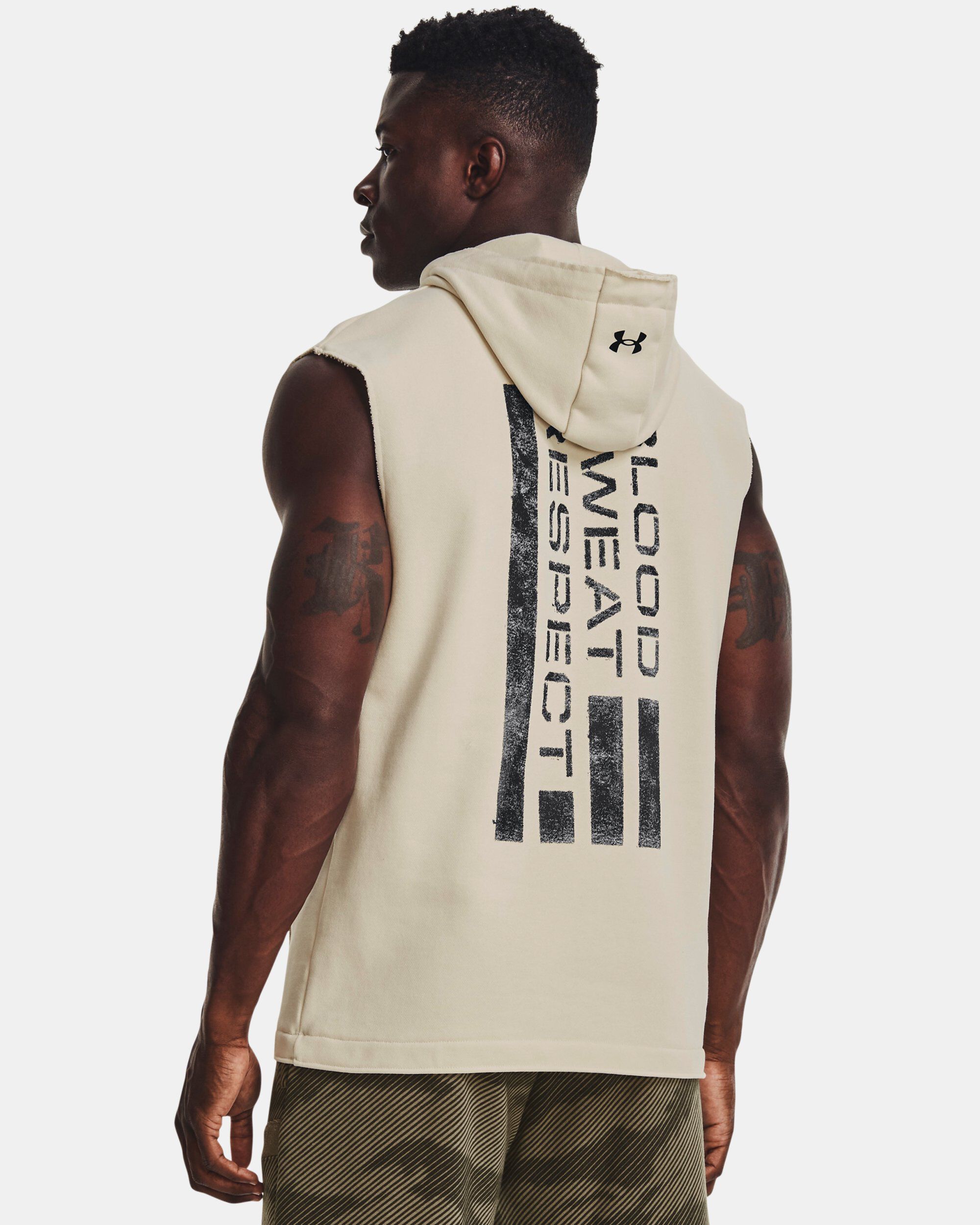 Project rock under armour clearance sleeveless hoodie