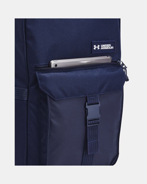 UA تريومف كامبس image number 3