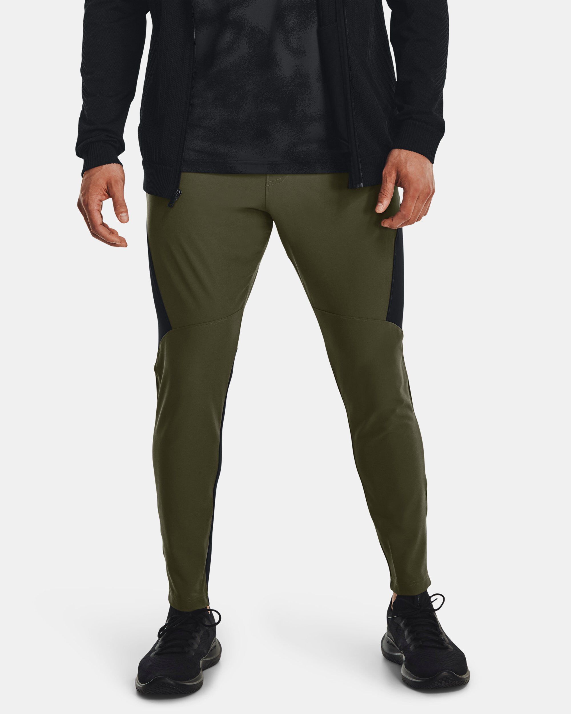 Buy Men s UA Unstoppable Hybrid Pants Green in KSA Under Armour