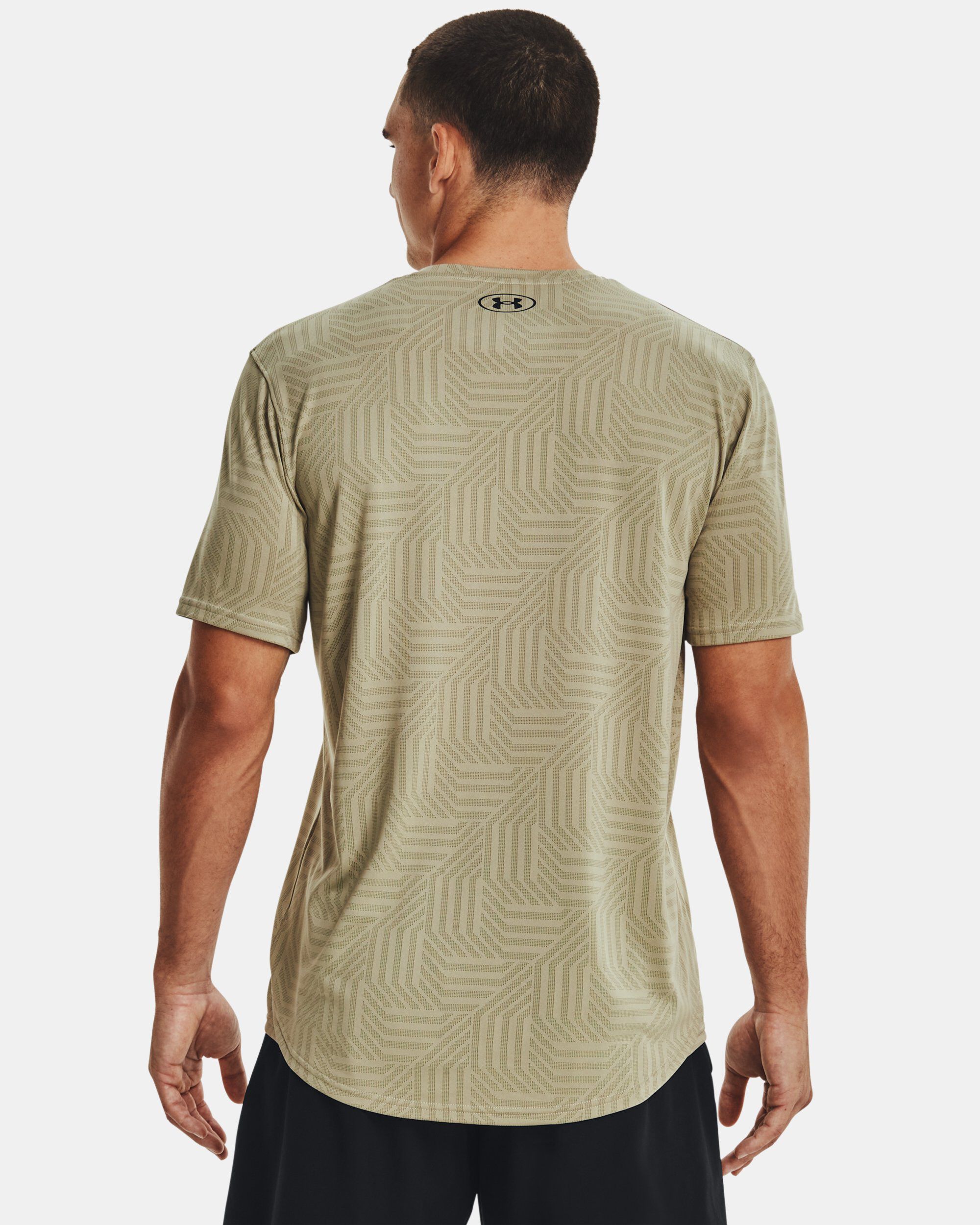 Under armour shirts men hotsell