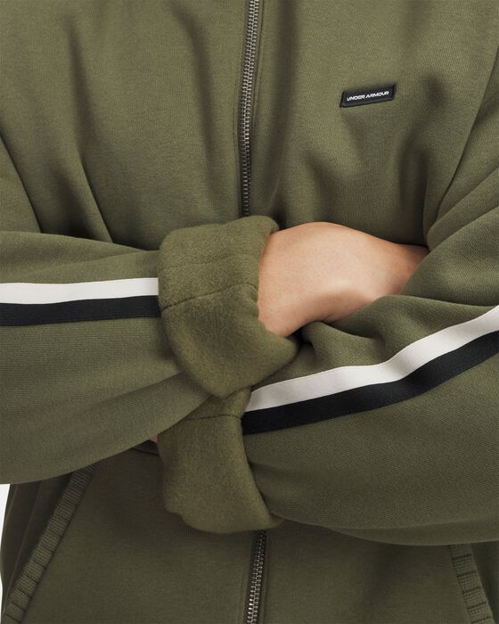 UA أيكون هيفي ويت فليس image number 2