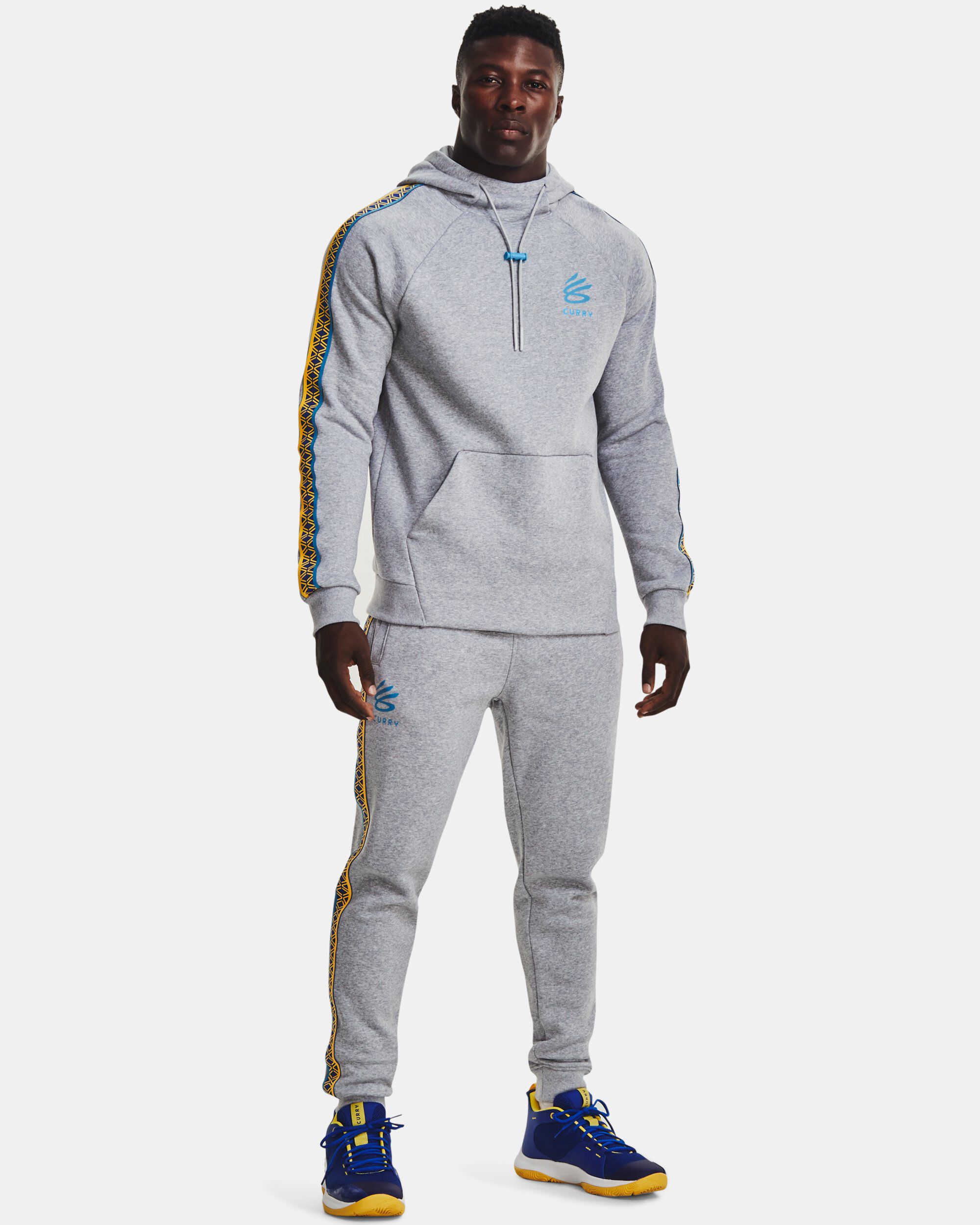 Stephen curry under armour hoodie hotsell