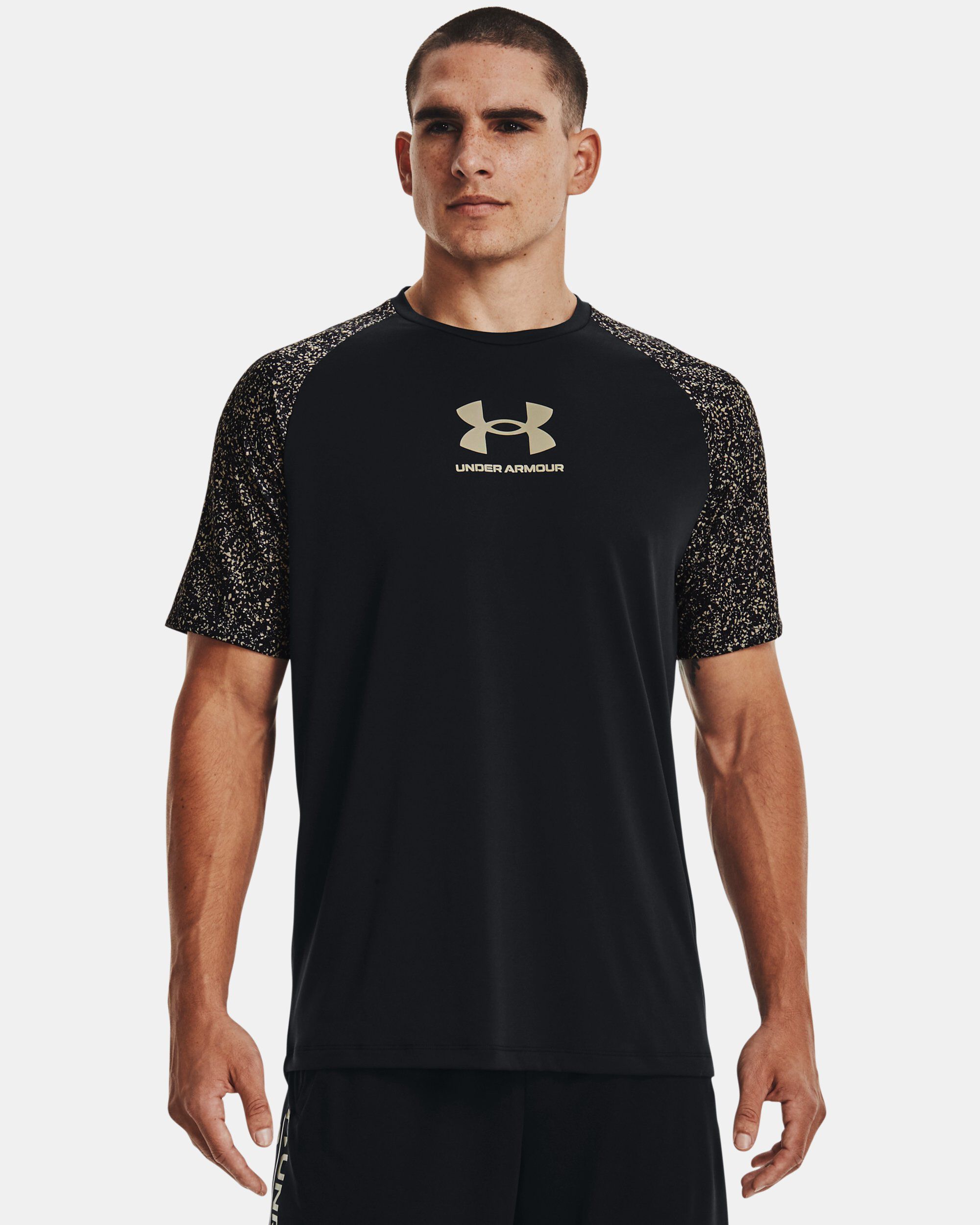 Under armour men's tech printed short sleeve shirt on sale