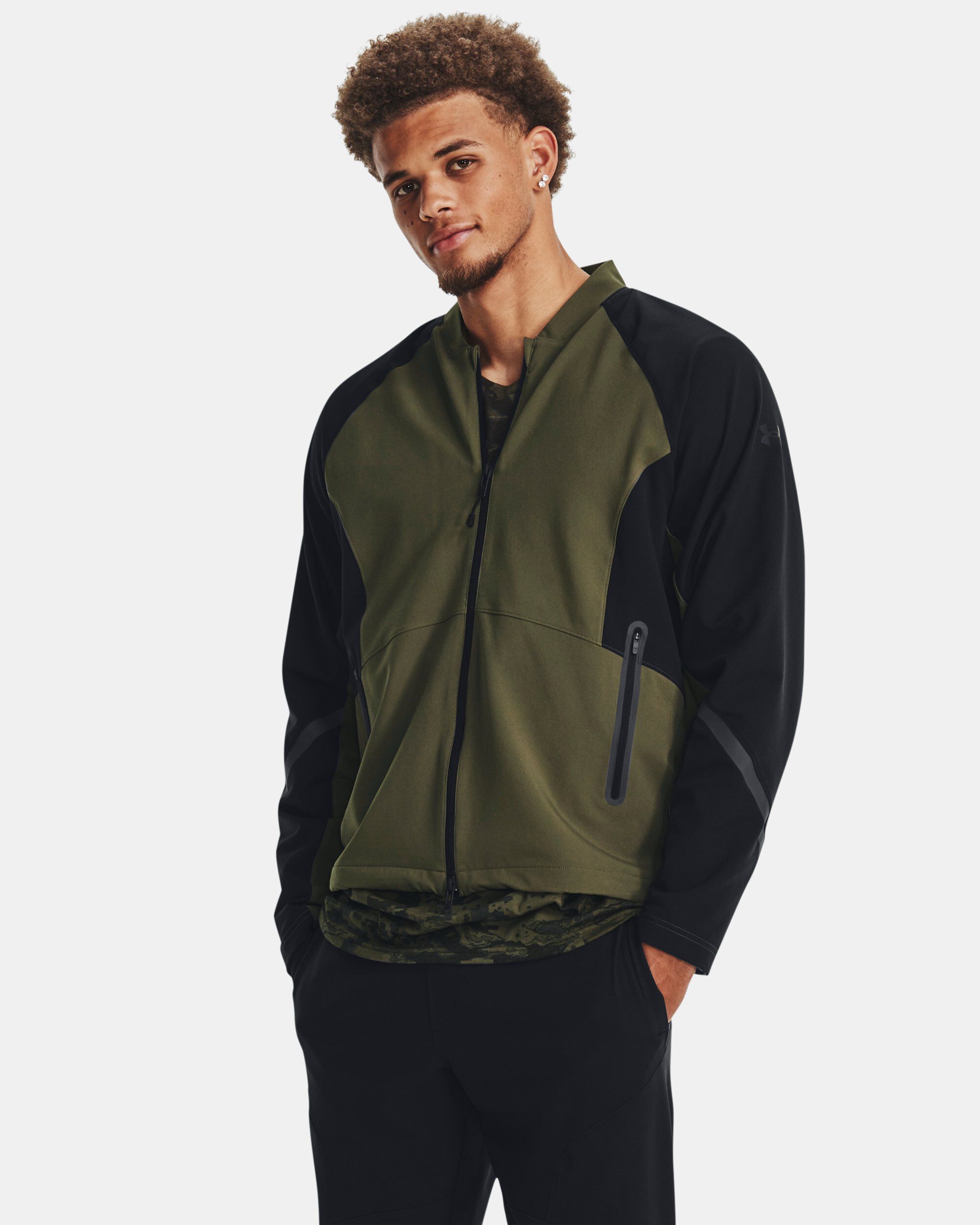 Buy Men s UA Unstoppable Bomber Jacket Green in KSA Under Armour