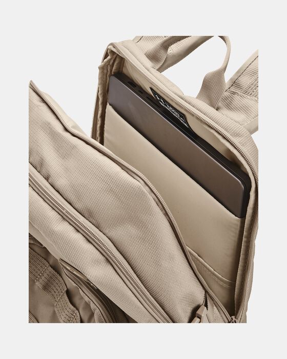 UA تريومف سبورت image number 3