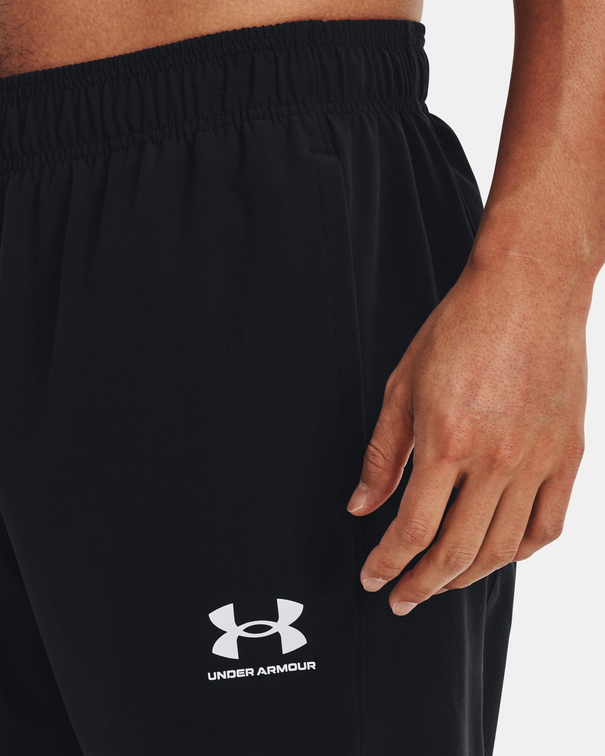 Under armour accelerate tracksuit bottoms outlet