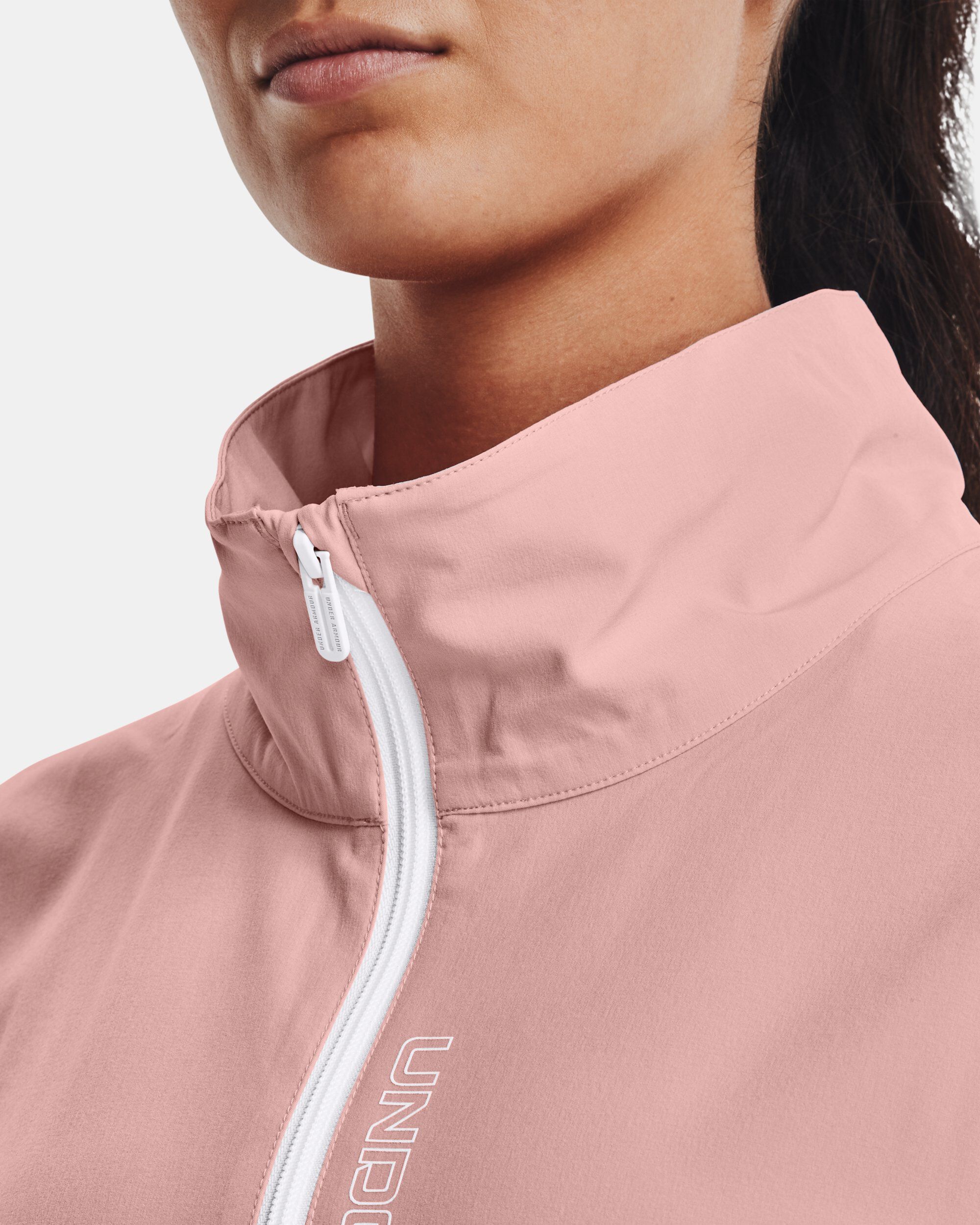 Buy Women s UA Woven Oversized Full Zip Jacket Pink in KSA Under Armour