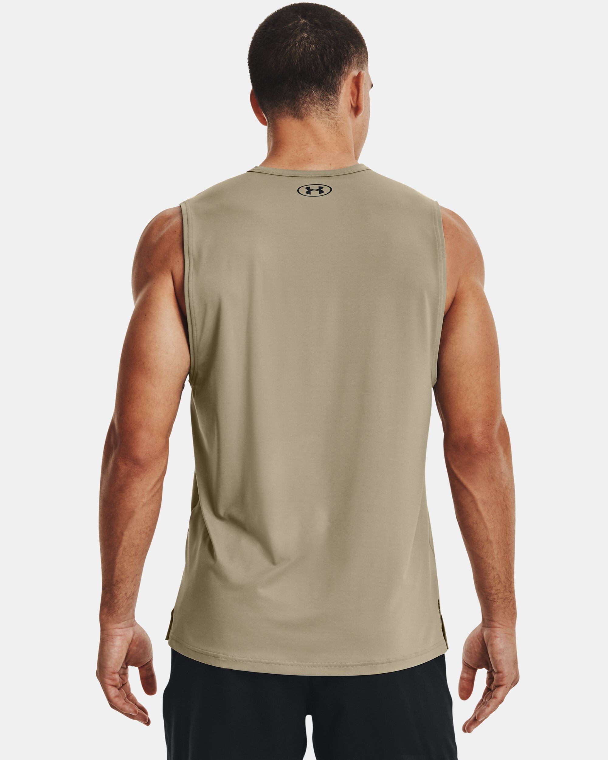 Under armour hotsell men's sleeveless shirt