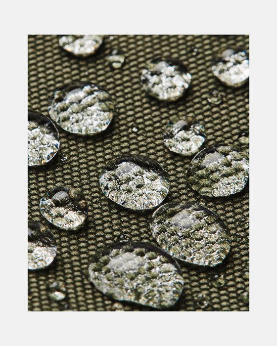 UA تريومف كامبس image number 6