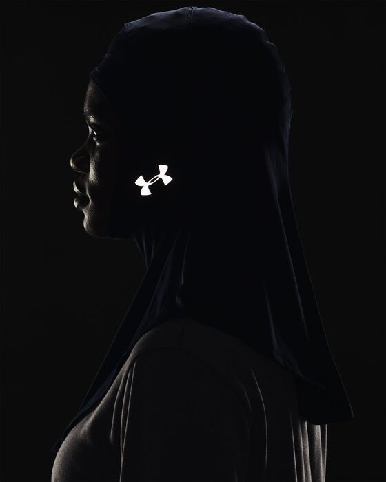 Women's UA Sport Hijab image number 1