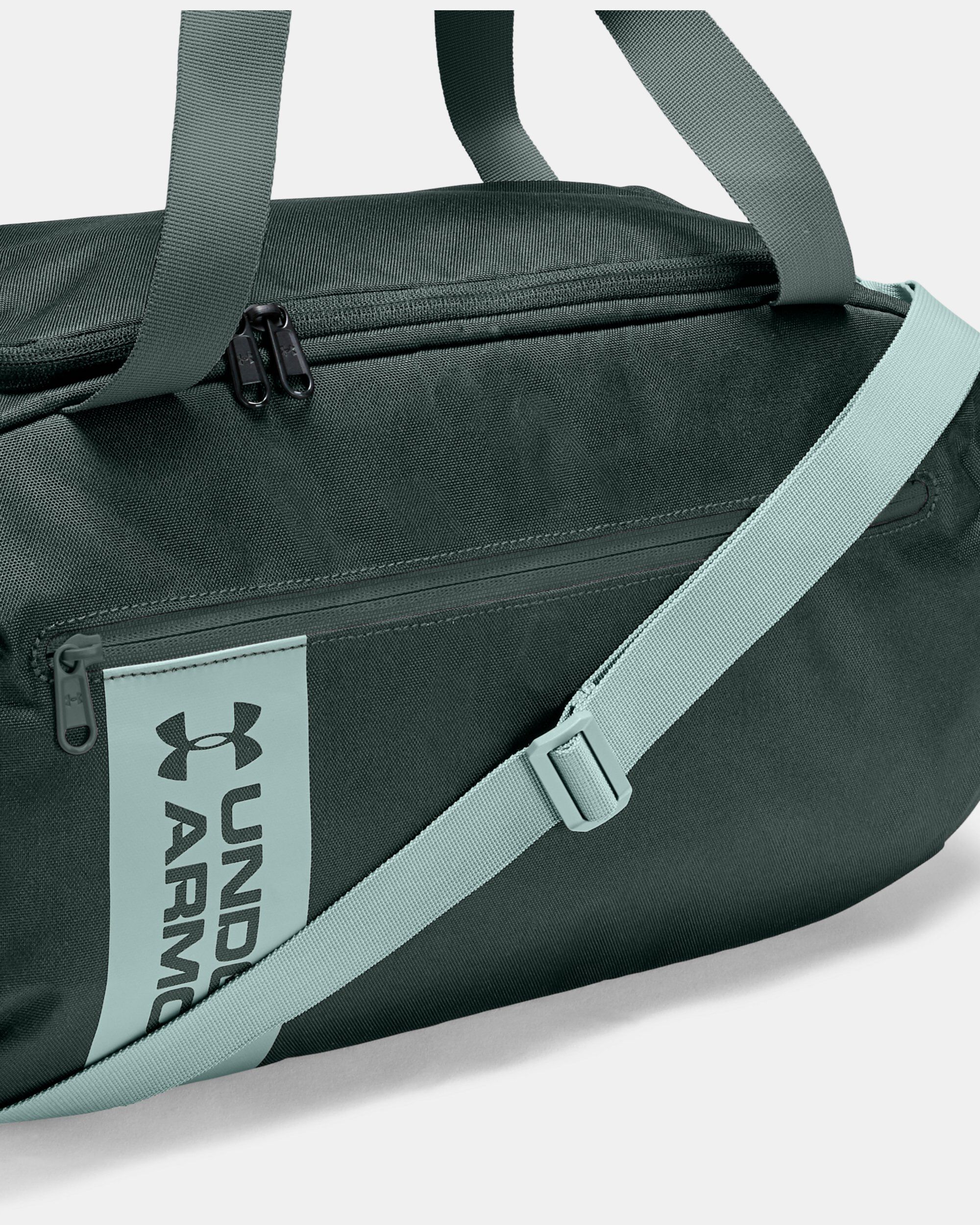 Under armour roland small best sale duffle bag