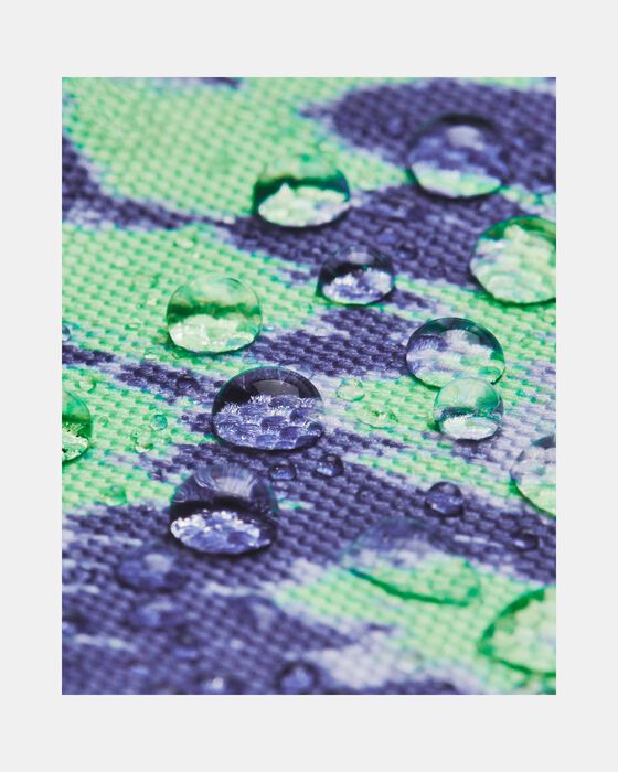 UA Hustle image number 5