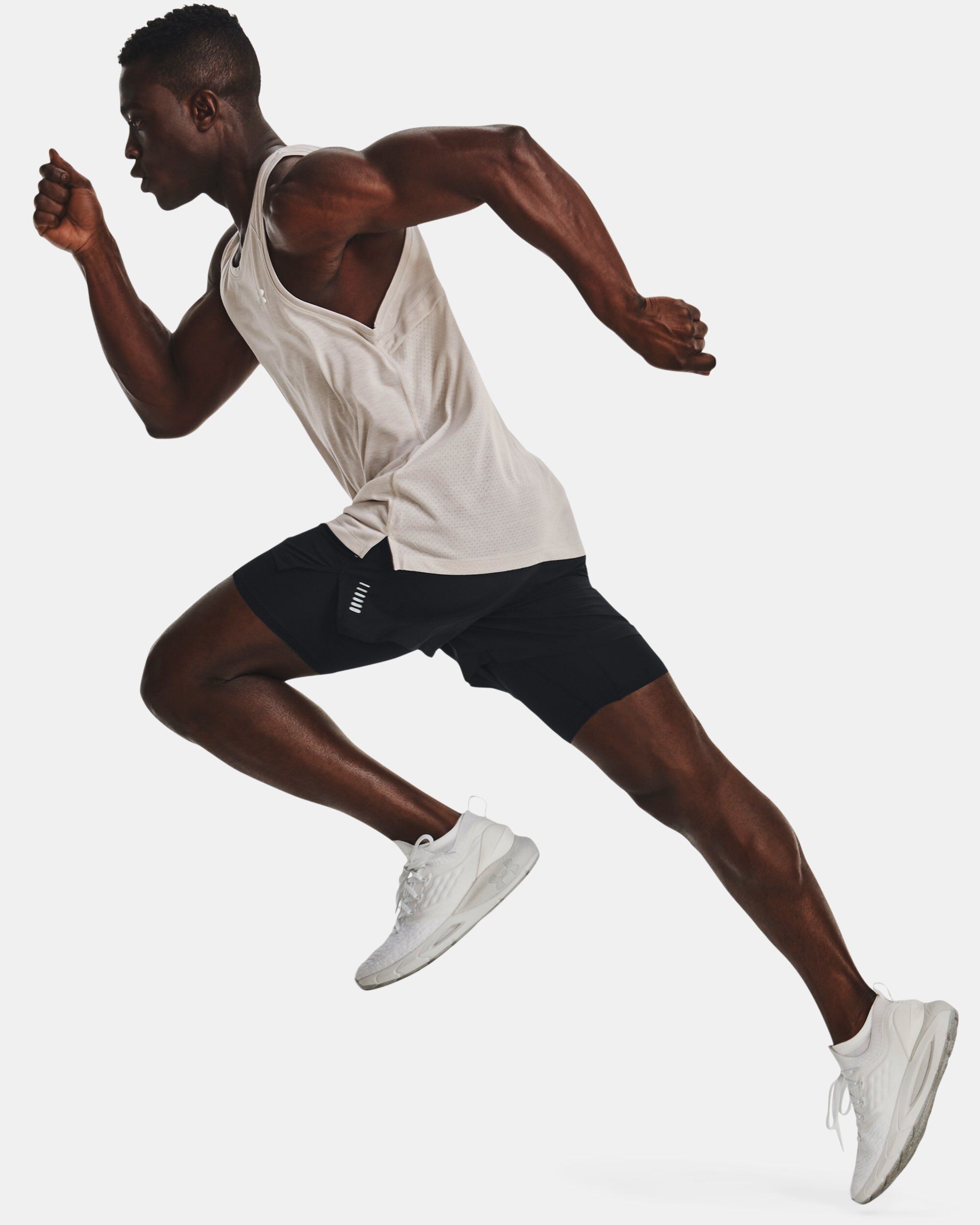 Under Armour Men s UA Streaker Run Singlet Grey in KSA