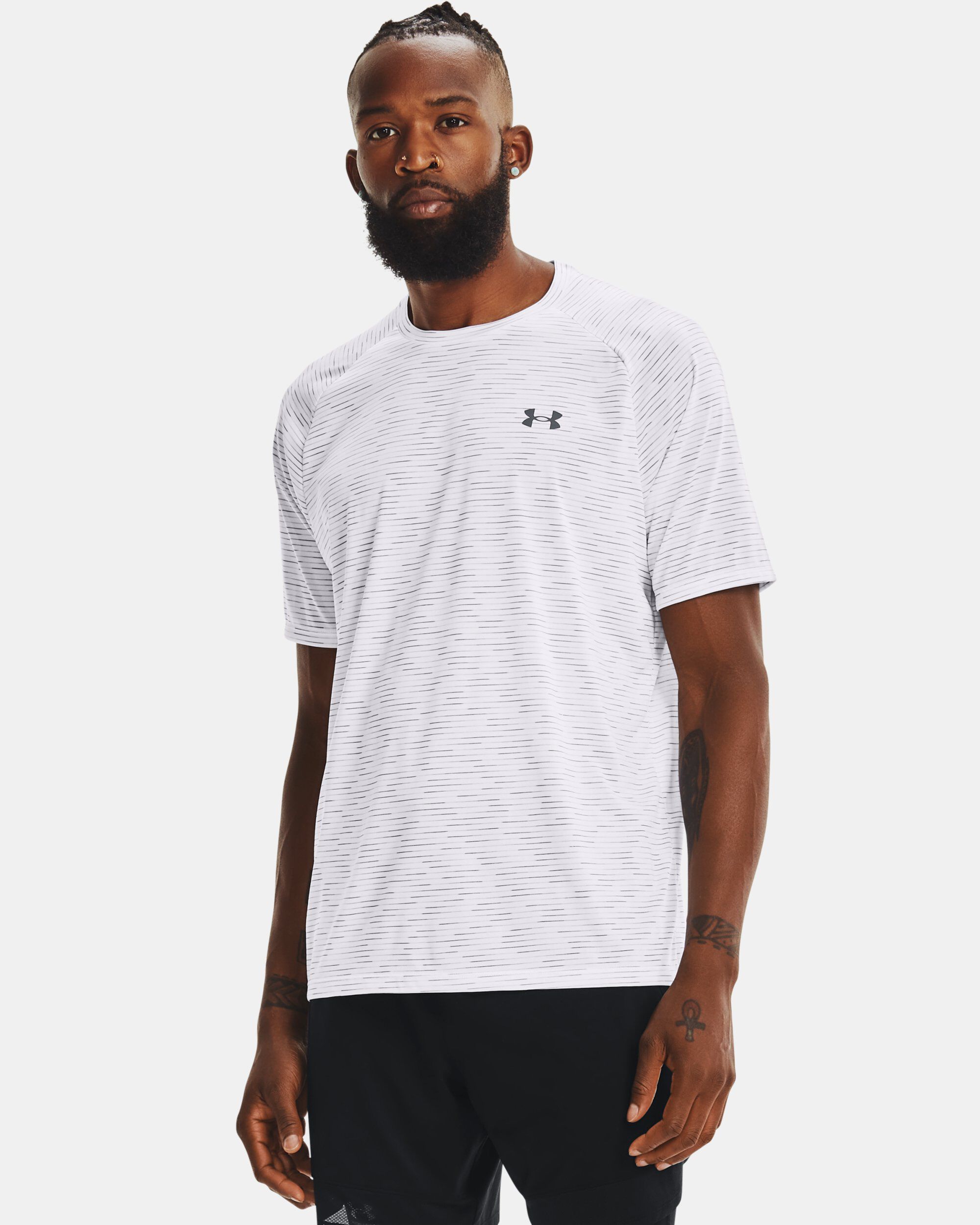 Under armour top vanish technology