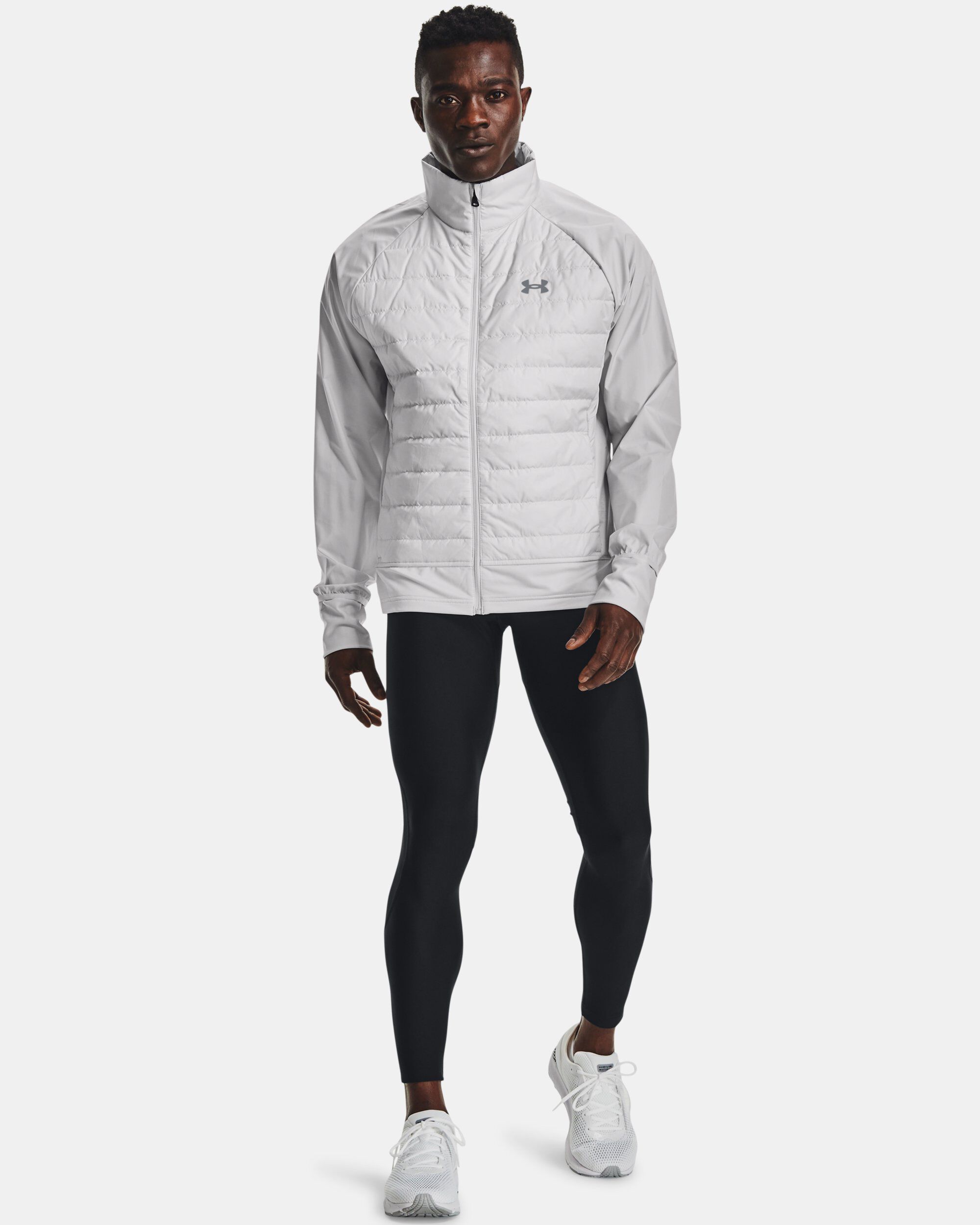 Under Armour Men s UA Run Insulate Hybrid Jacket Grey in KSA