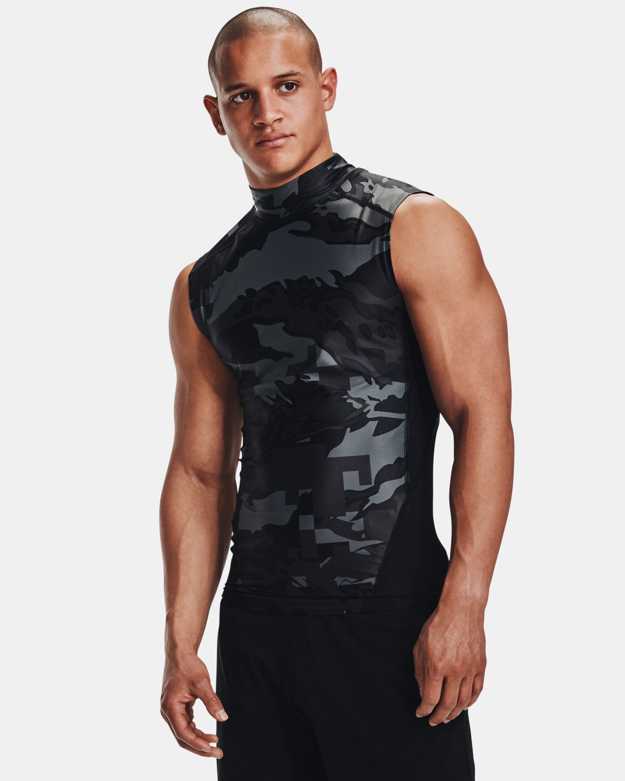 Sleeveless under top armour compression