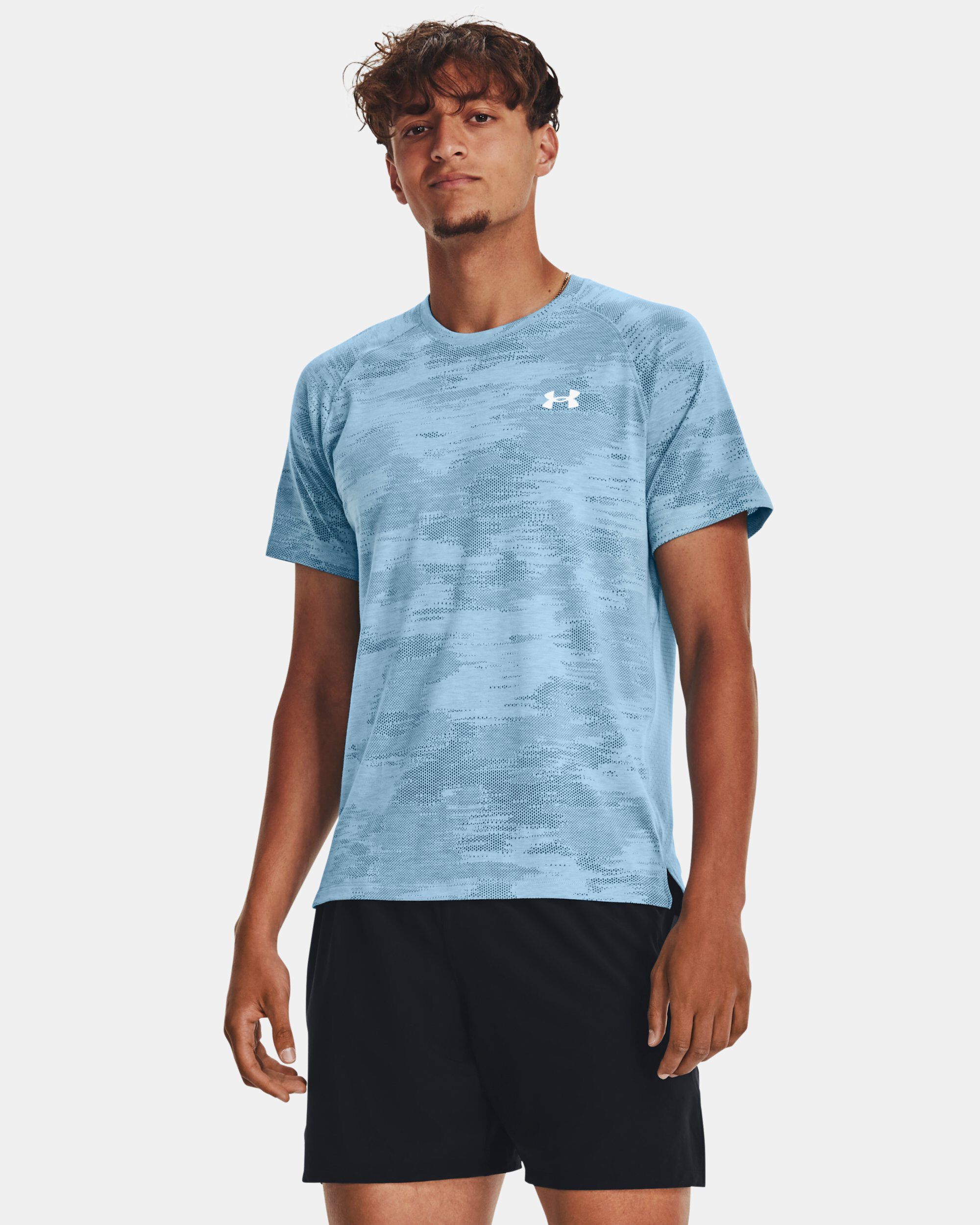 Under Armour Men s UA Streaker Speed Camo Short Sleeve Blue in KSA