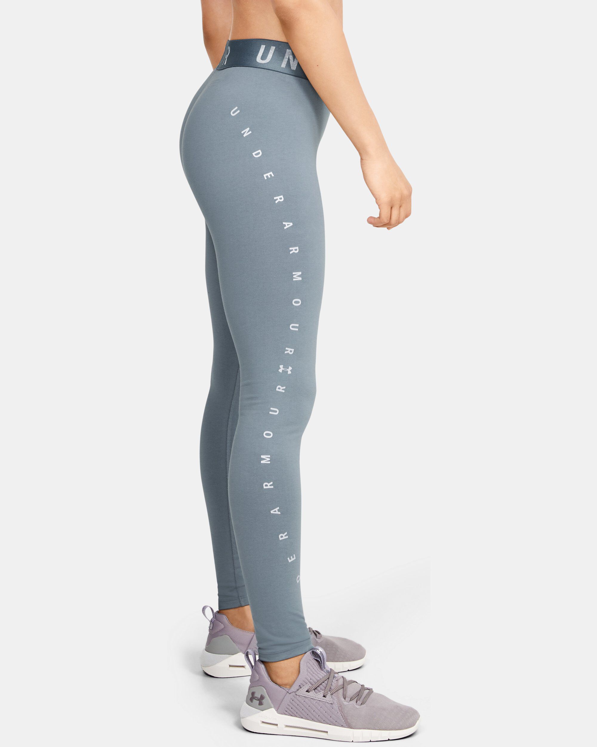 Under armour sales favorite graphic legging