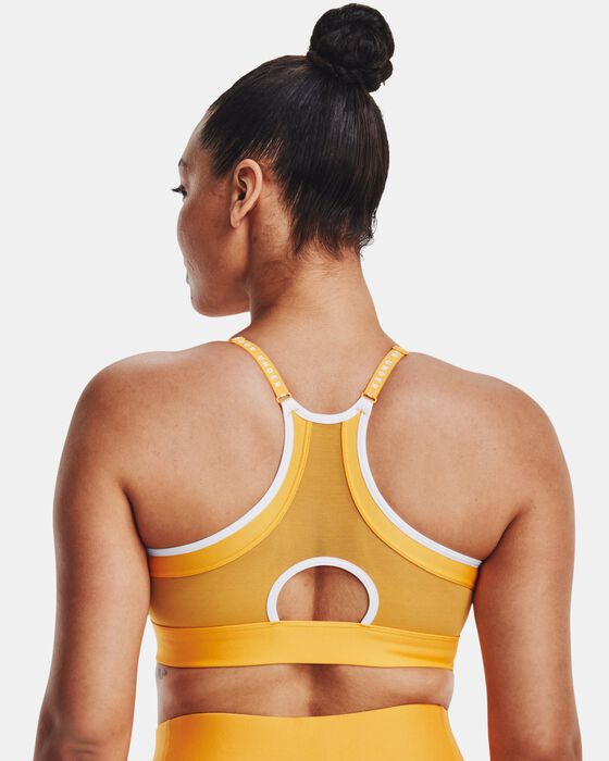 Women's UA Infinity Low Covered Sports Bra image number 5
